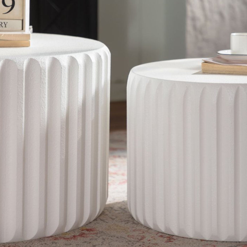 White Scalloped Round Coffee Table Set