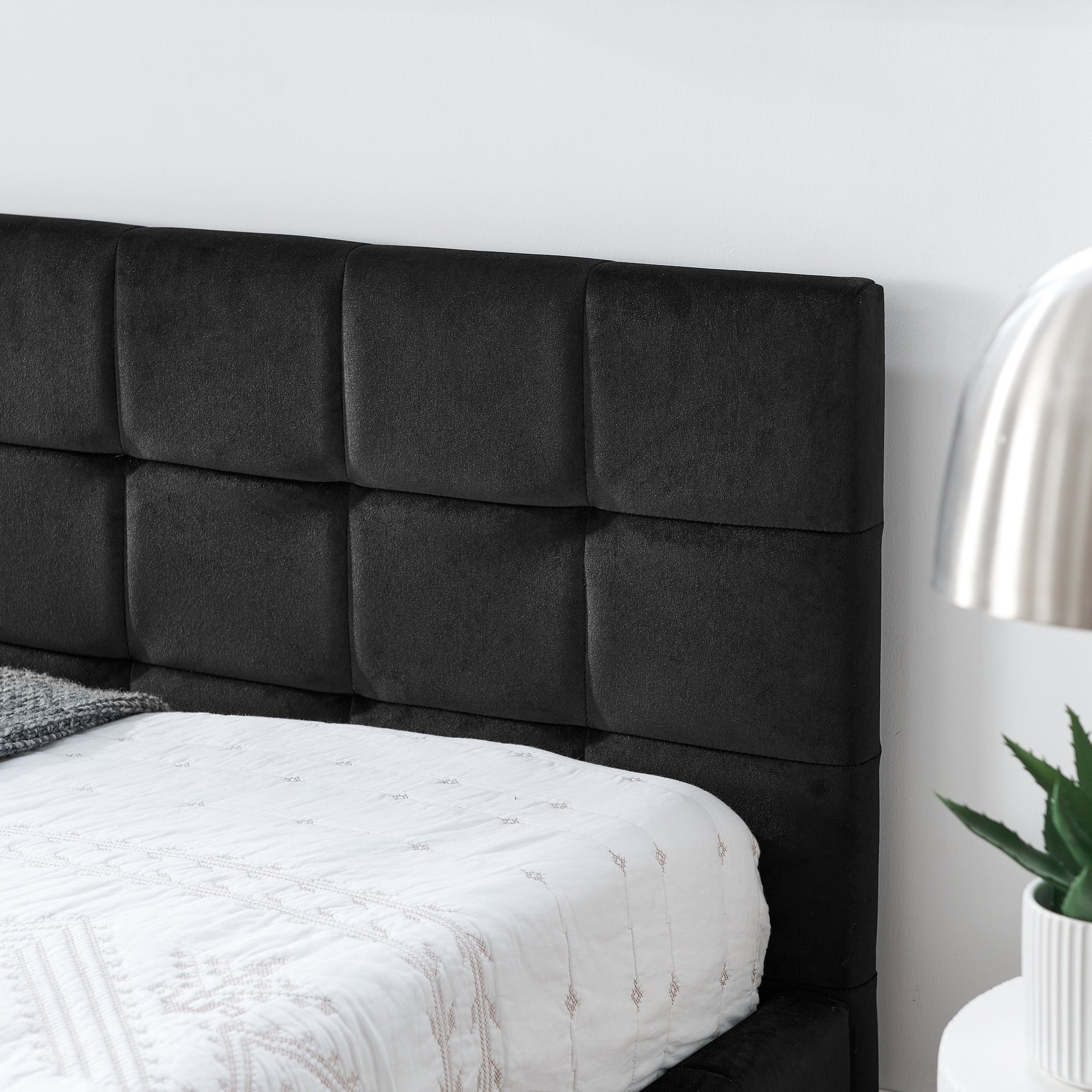Full Size Upholstered Tufted Bed Frame - Black Velvet