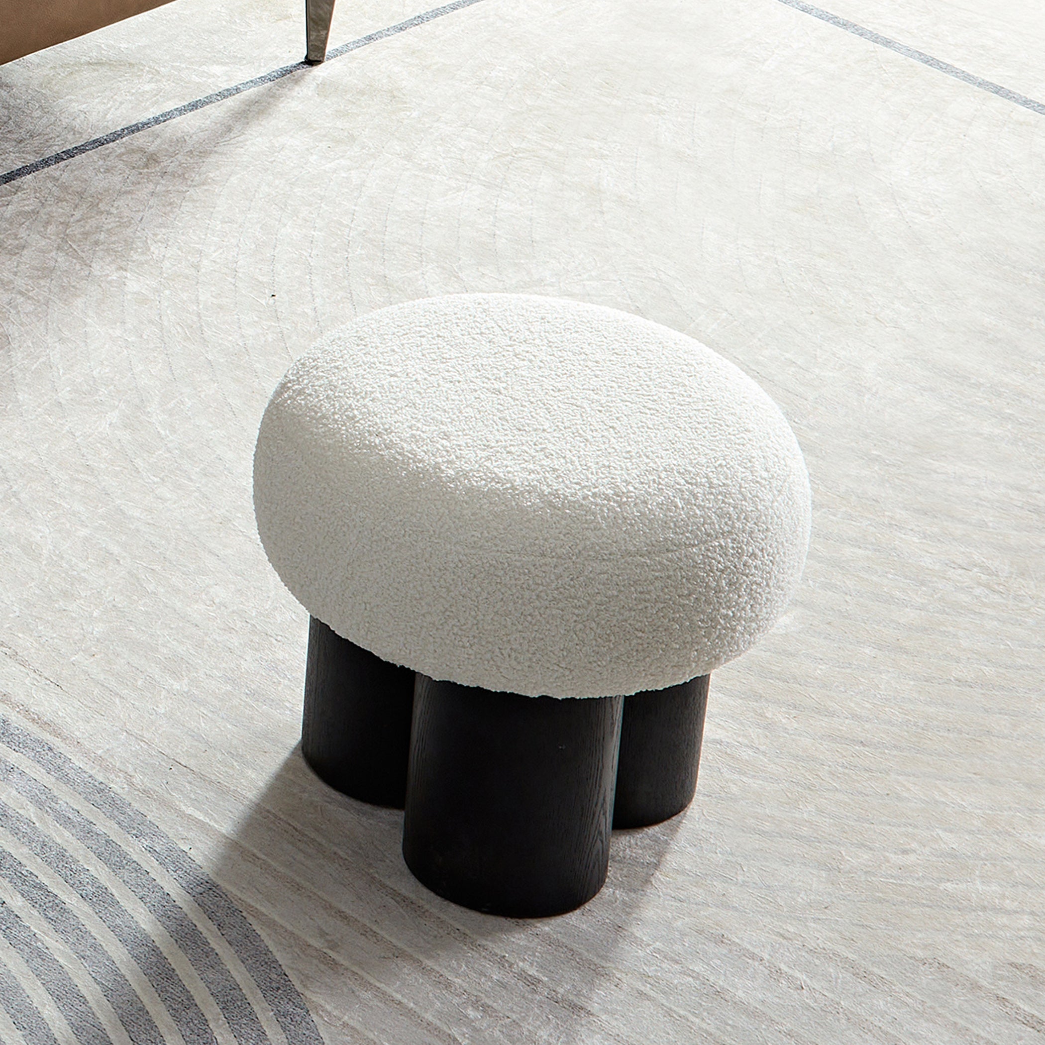 W8017-1 Ottoman