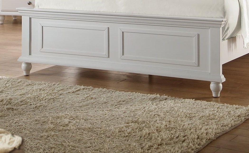 White Est King Size Bed and Nightstands Set