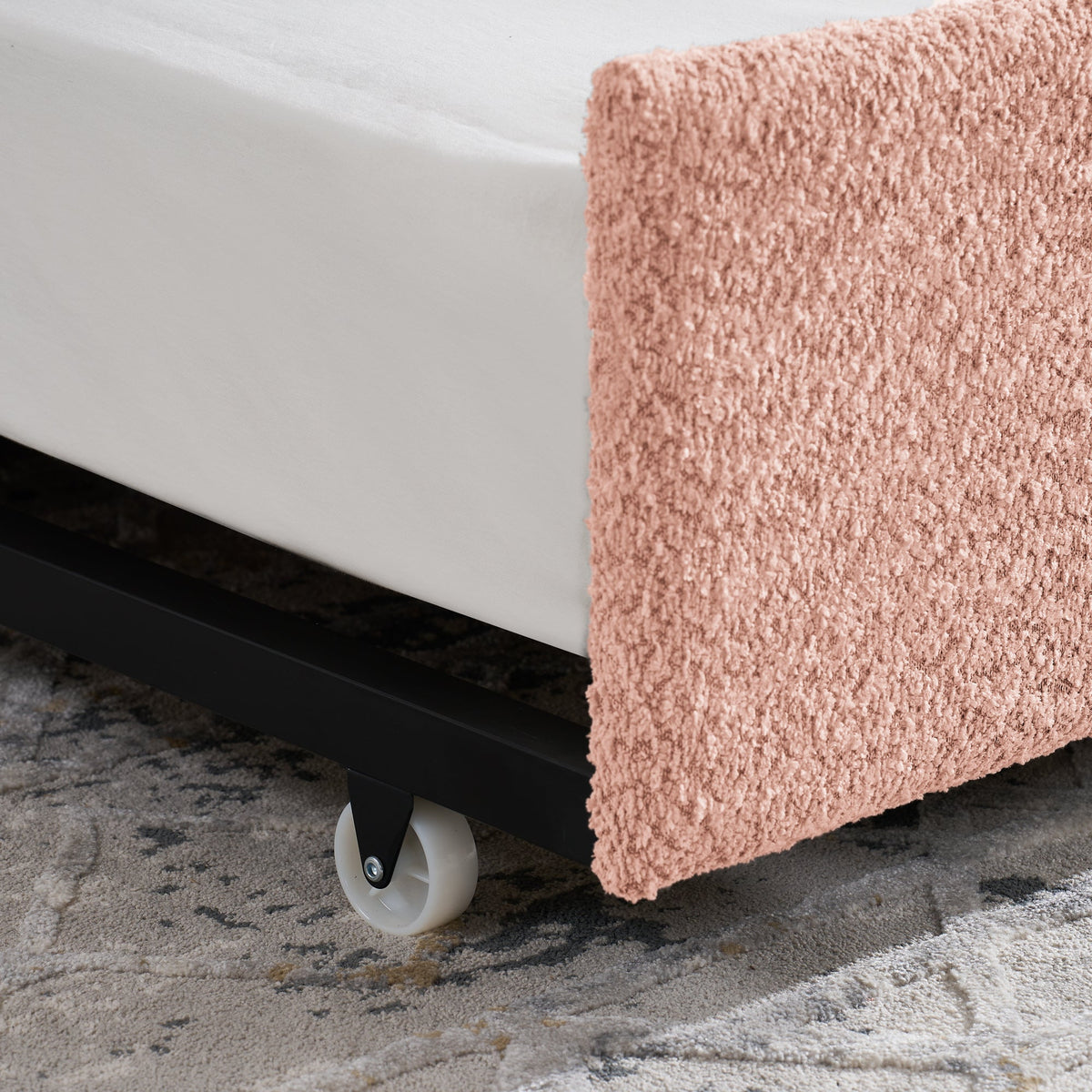 Upholstered Tufted Daybed with Twin Size Pop-up Trundle