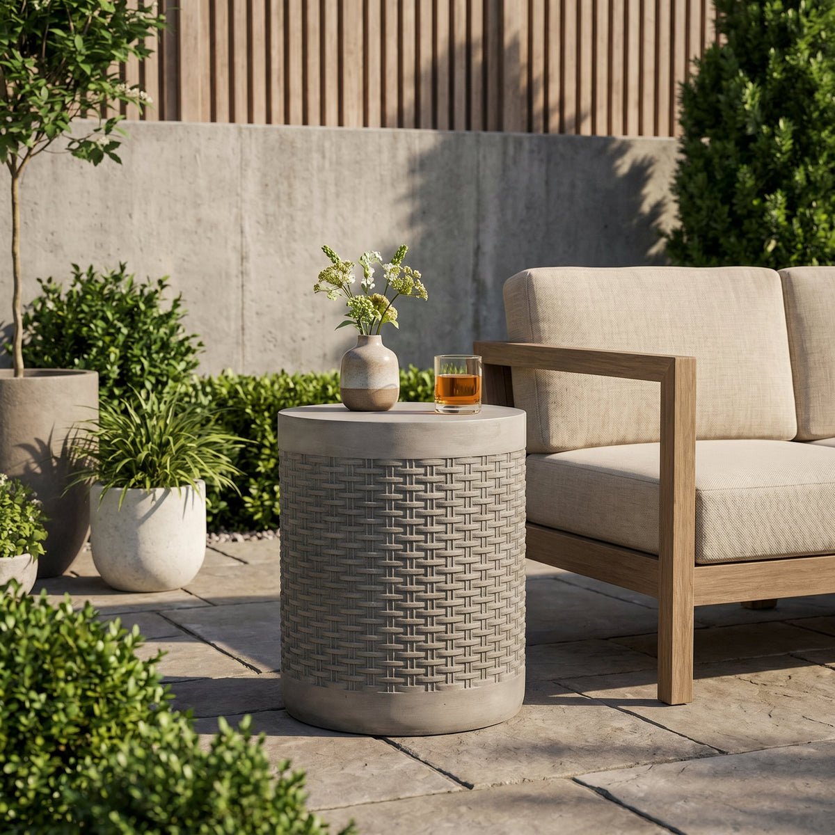 Outdoor Lightweight Round Concrete End Table