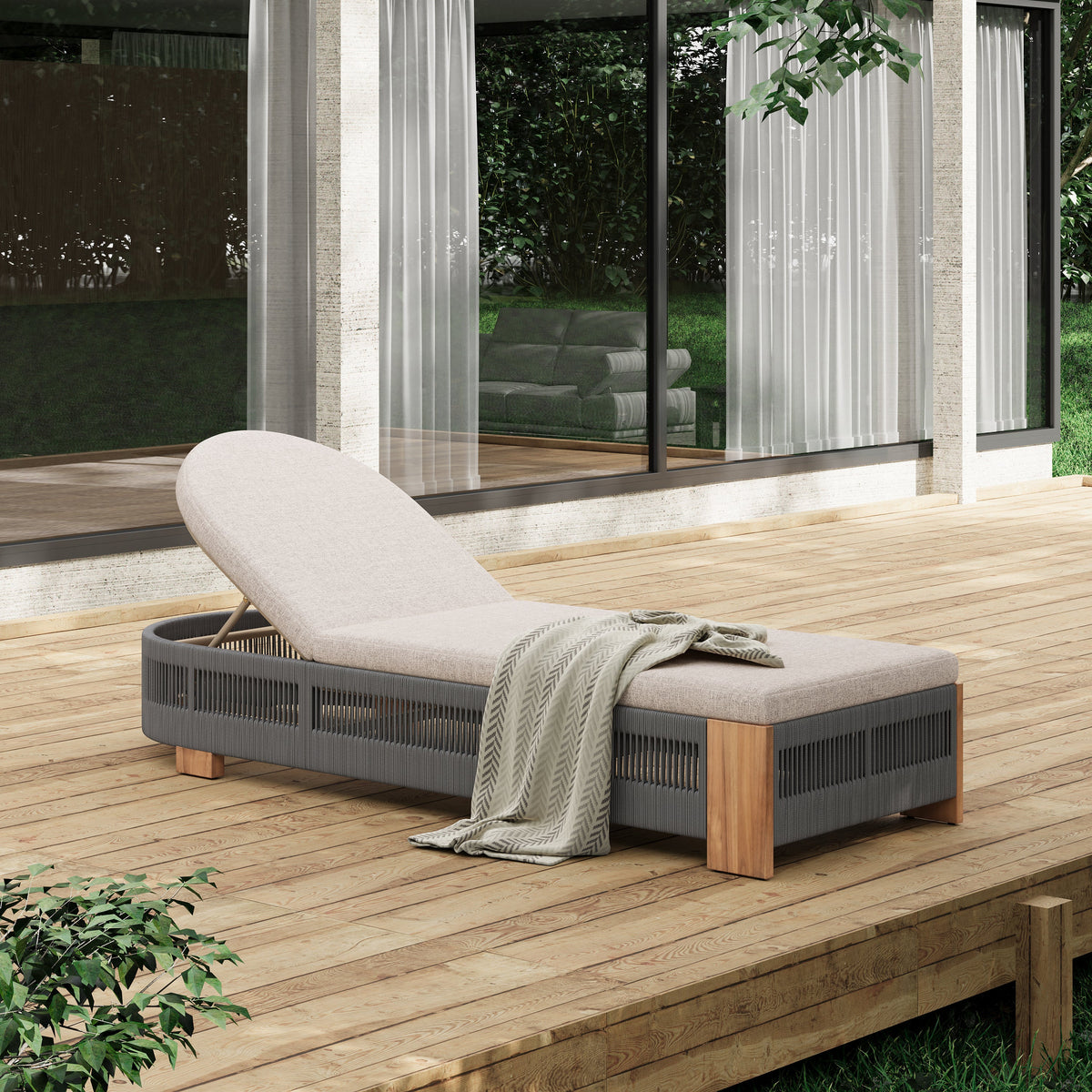 Outdoor Chaise Lounge Chair