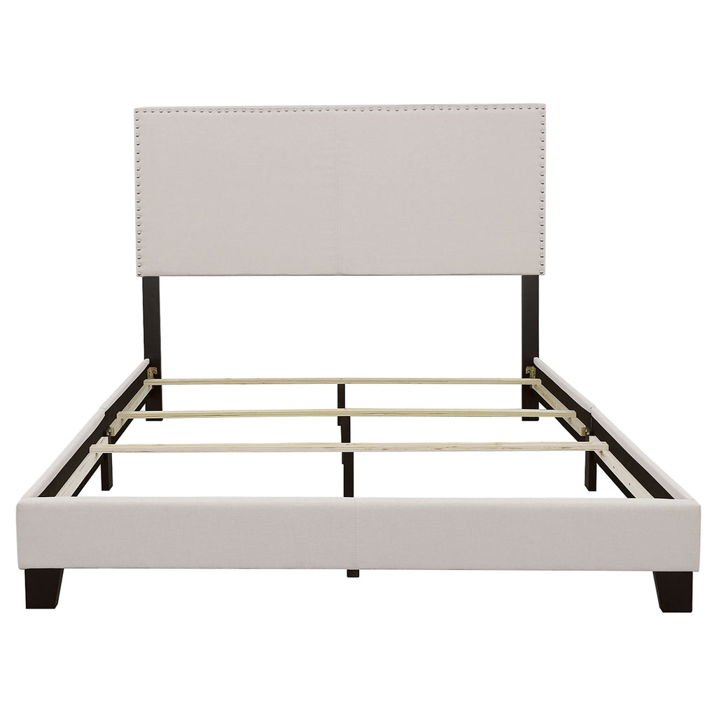 Ivory Queen Bed with Nailhead Trim