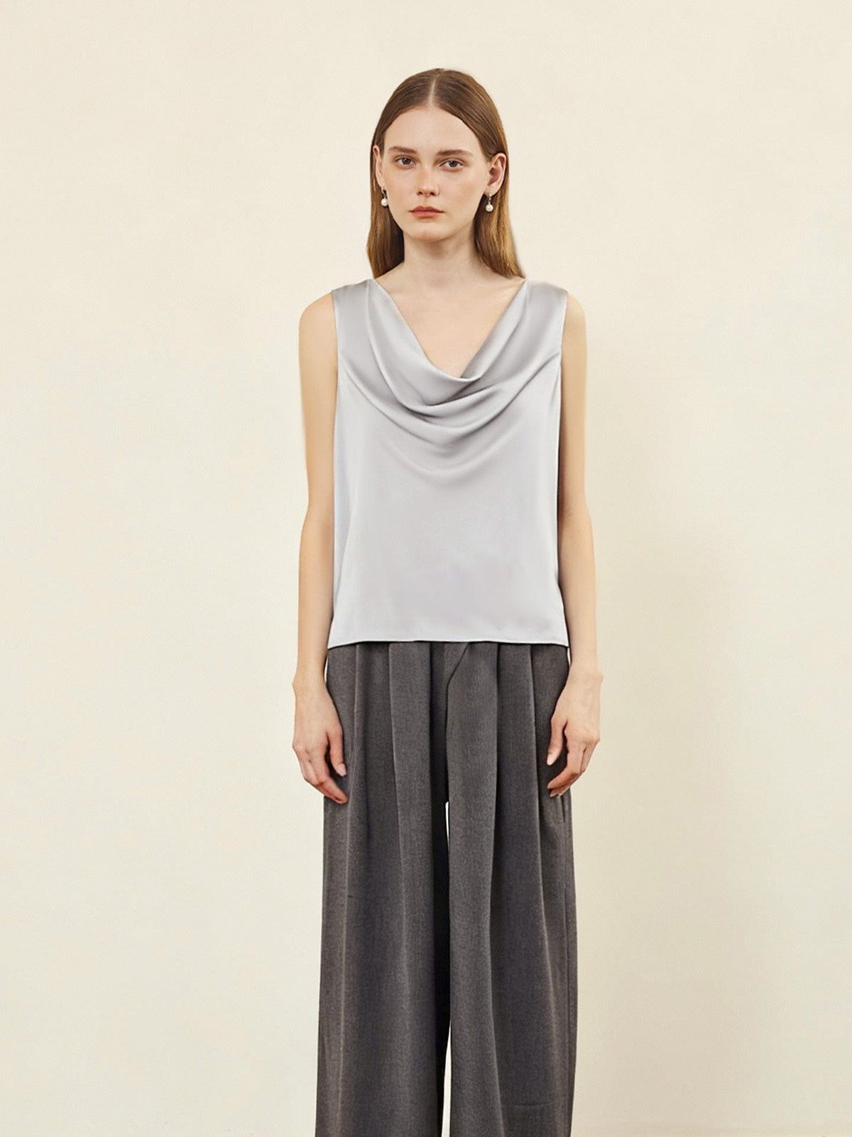 Womens Silk Boat-Neck Sleeveless Tank Top Mulberry-Silk Knitted Base Layer