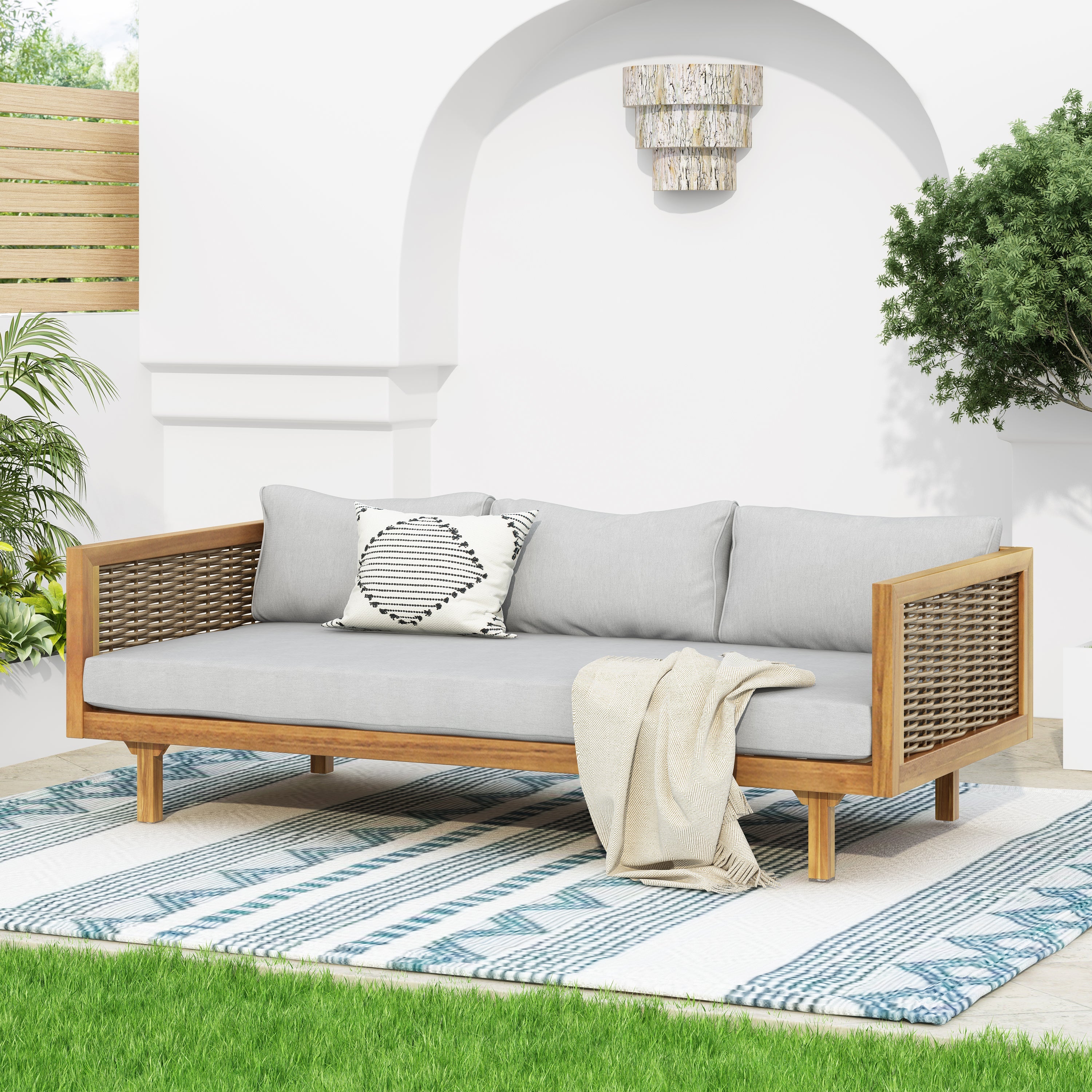 Claremont 3 Seater Daybed With Rattan Arms (Light)