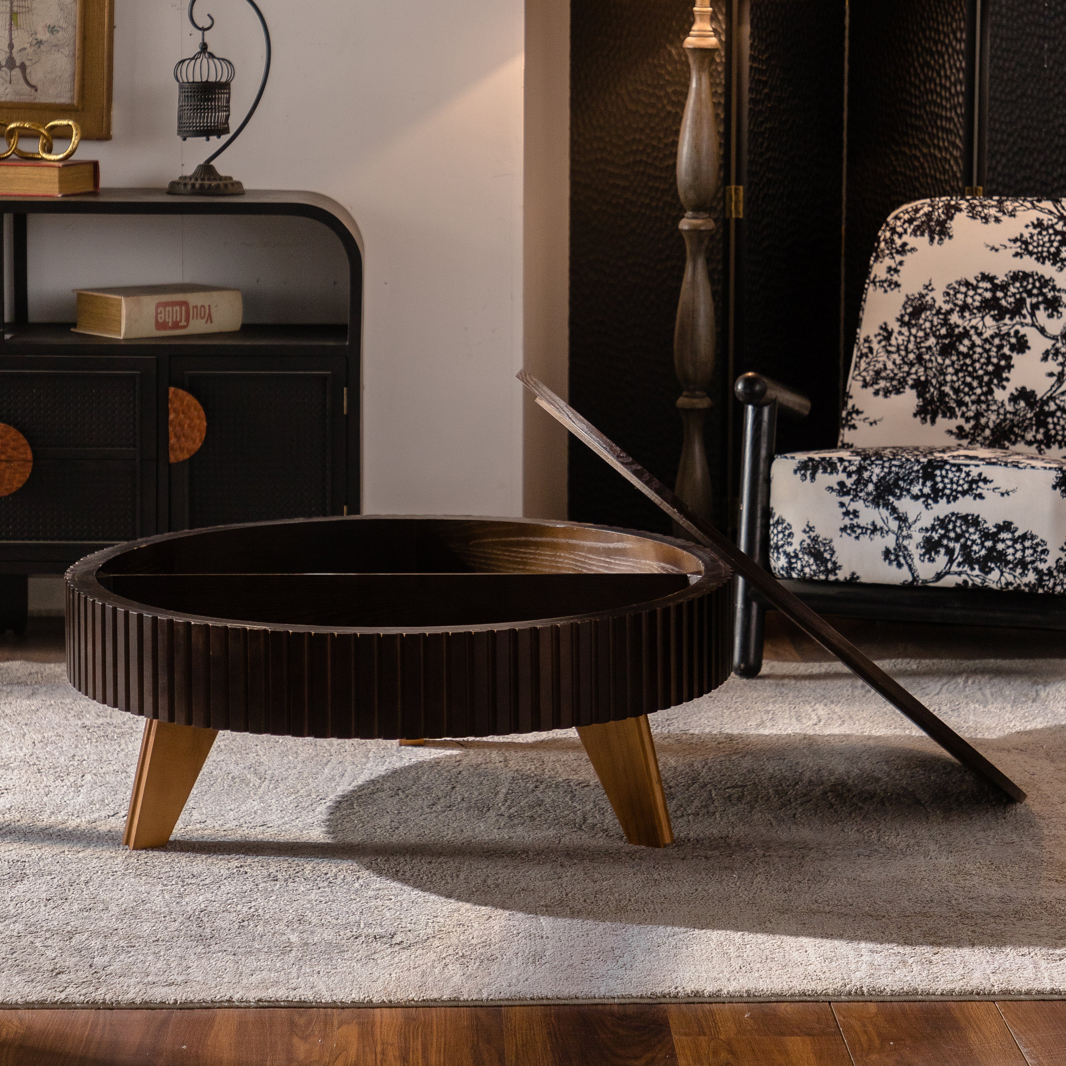 39.37" Retro Round Coffee Table with Storage Space