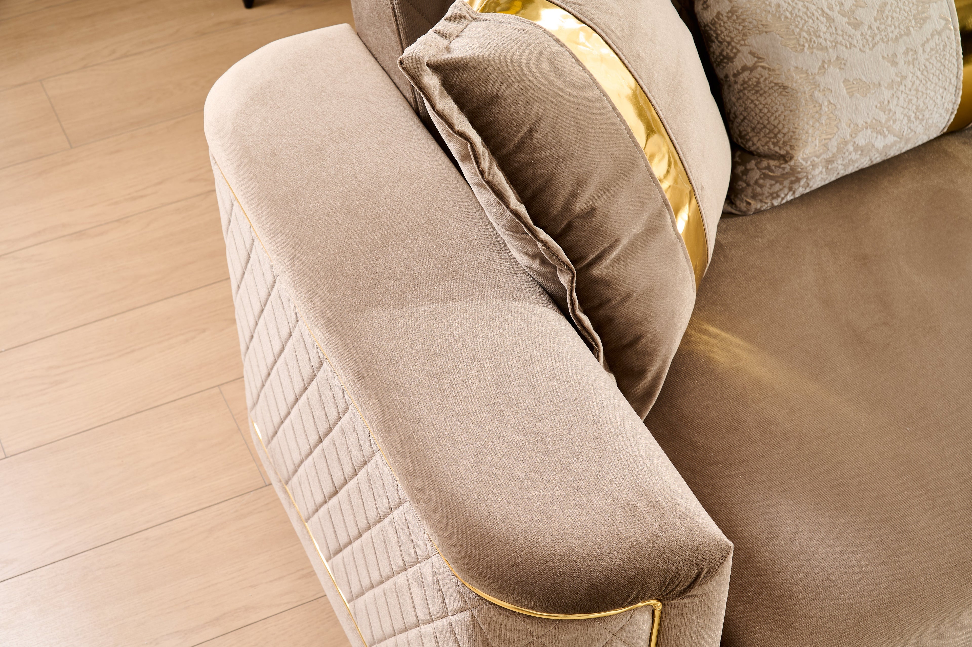 Lisa Modern Sofa in Copper