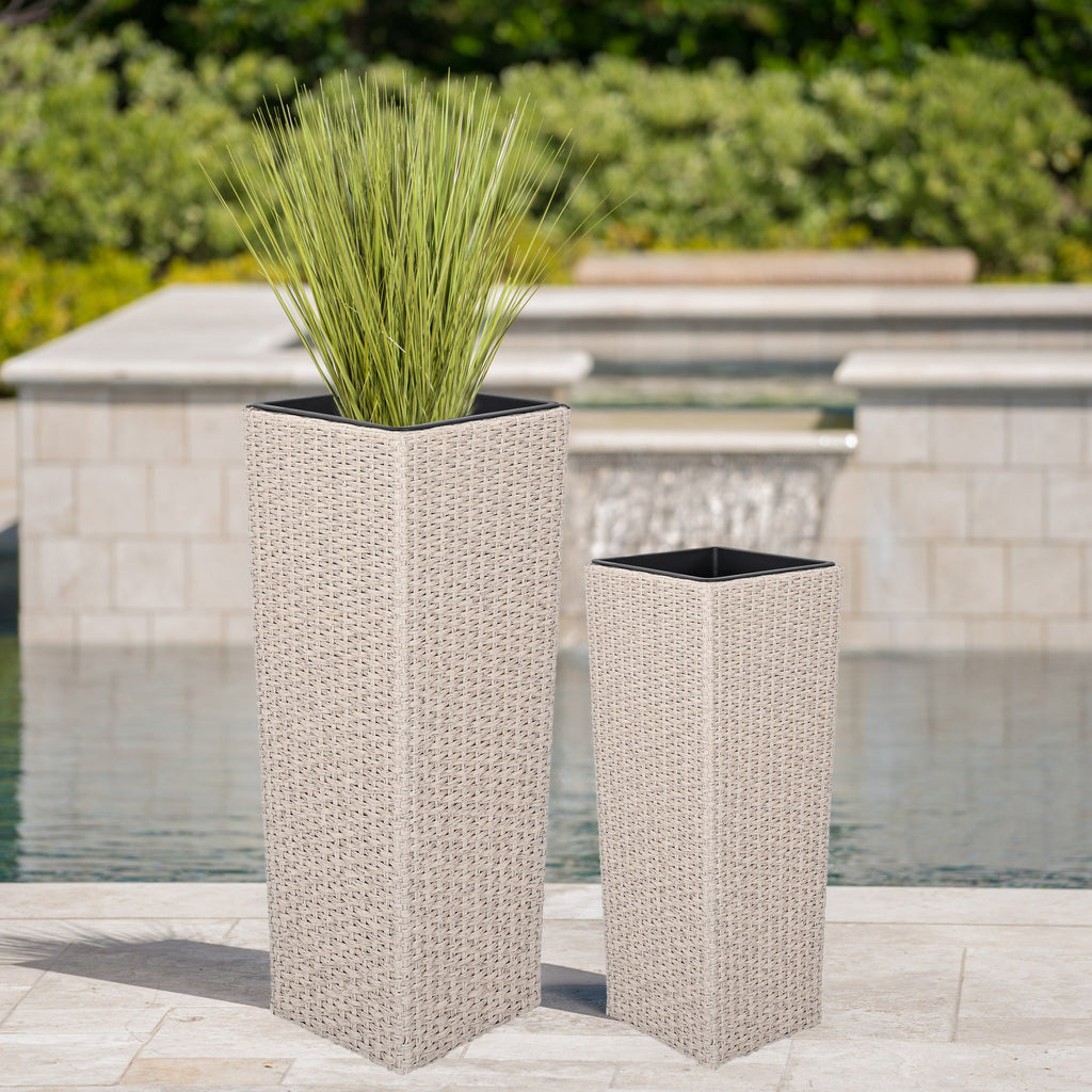 Outdoor PE Wicker Flower Pots, 2-Pcs Set