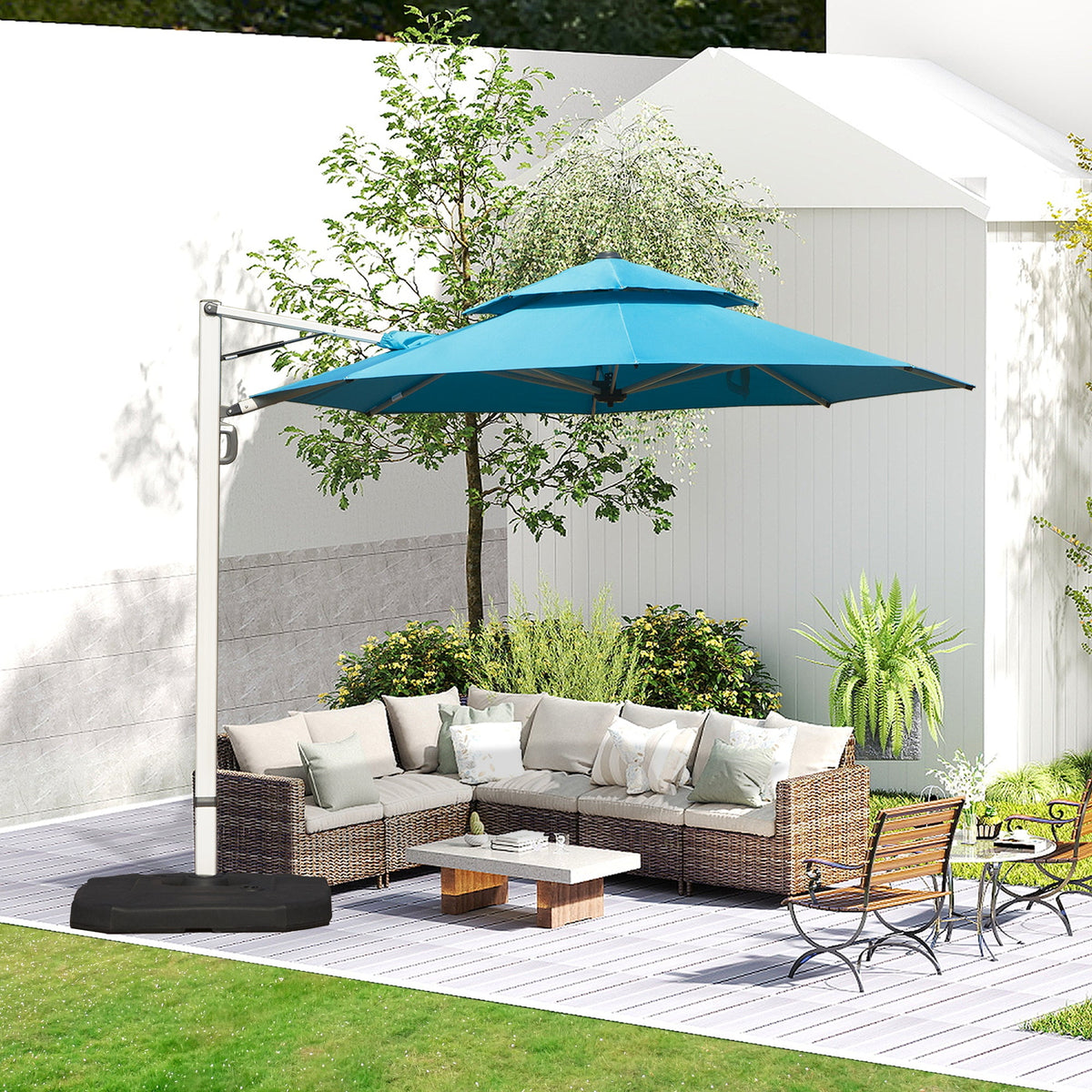 Round Cantilever Umbrella with Center Pole - Lake
