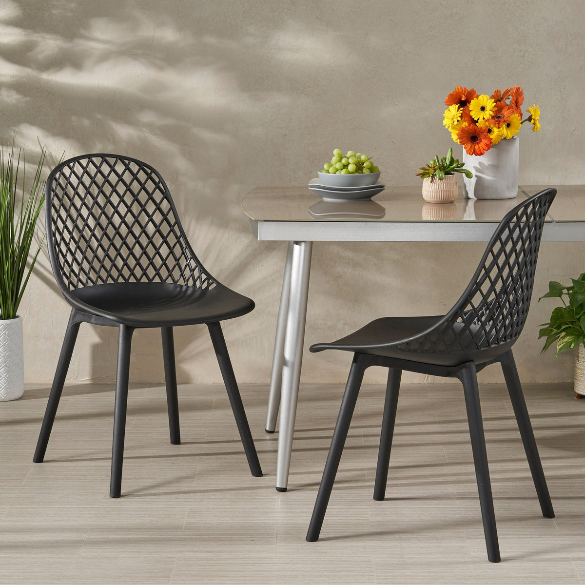 Lily Chair