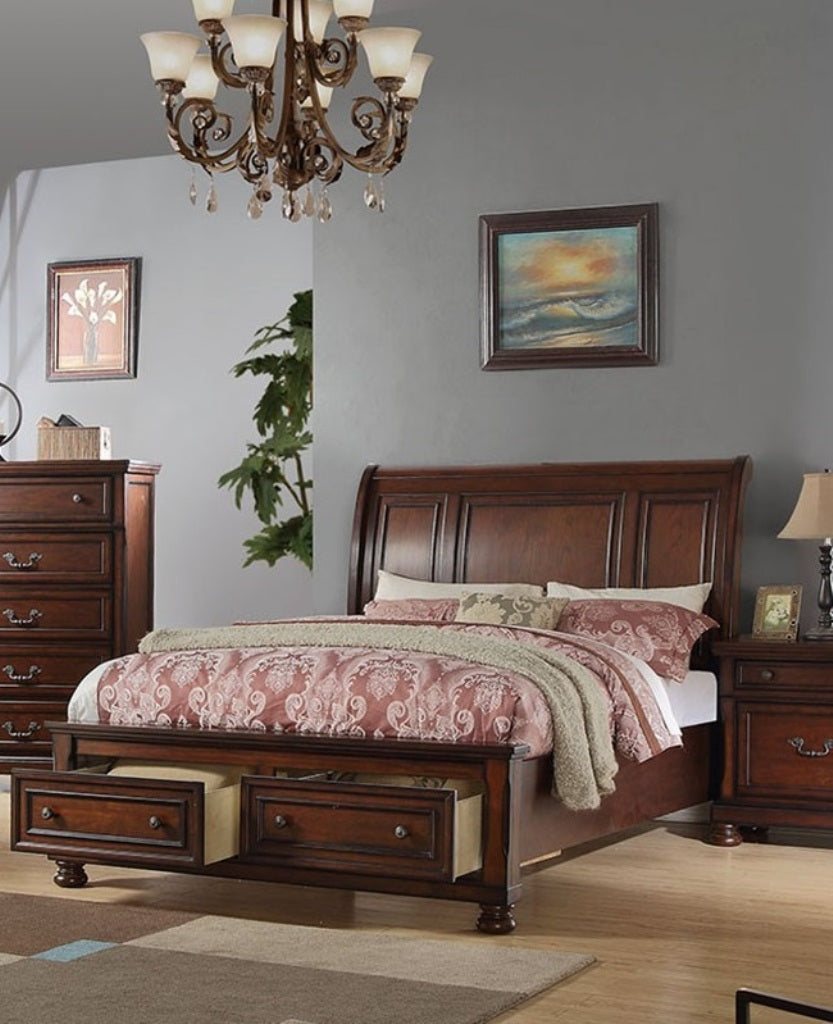 Traditional 3pc Bedroom Set California King Size Bed with Nightstands