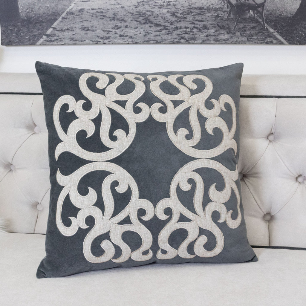 Dora Vintage Vine Pillowcase