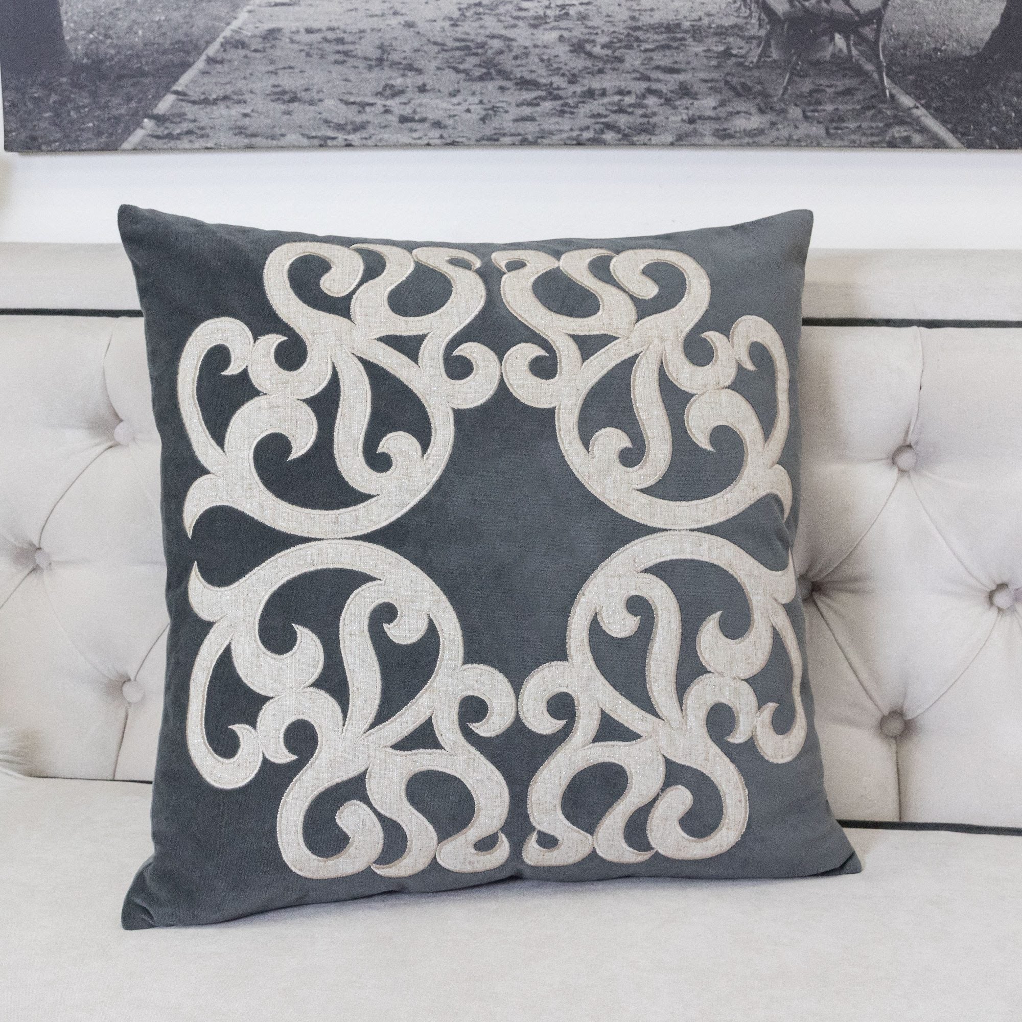 Dora Vintage Vine Pillowcase