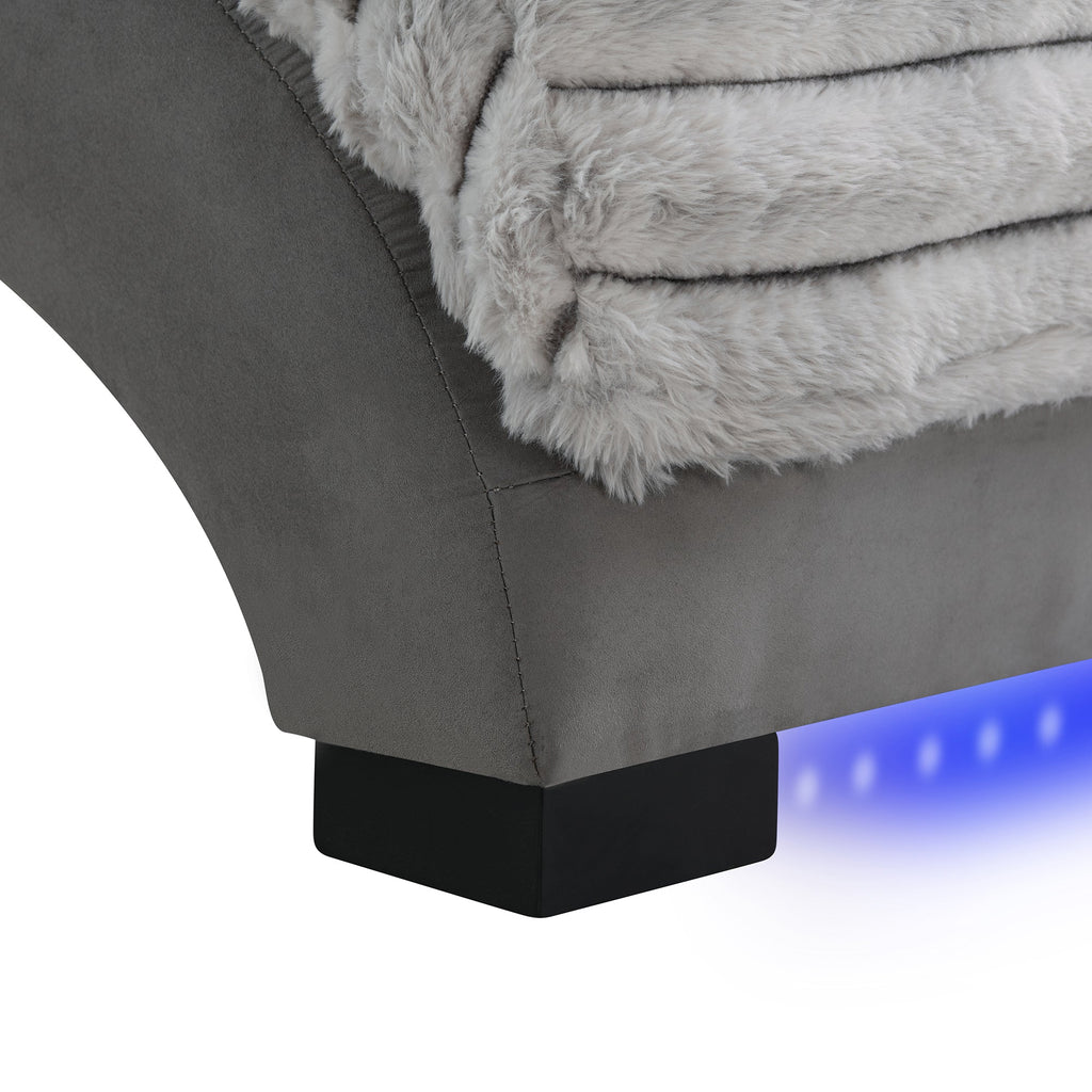 Denise Nickel Accent Chaise With USB