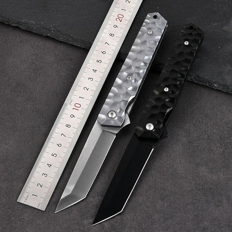 High-hardness Stainless Steel Portable Folding Knife With An Aluminum Handle