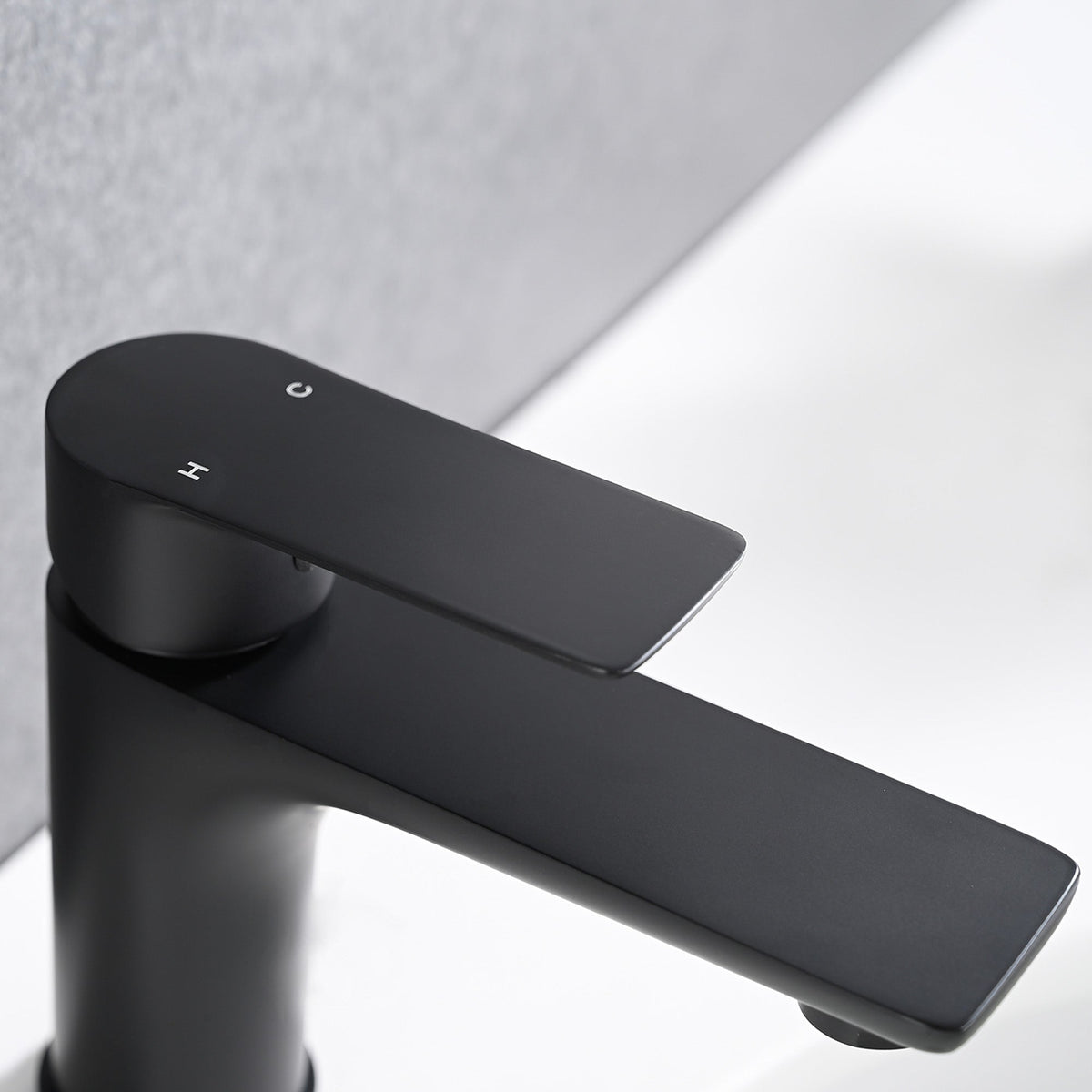 Single Handle Lavatory Basin Sink Faucet