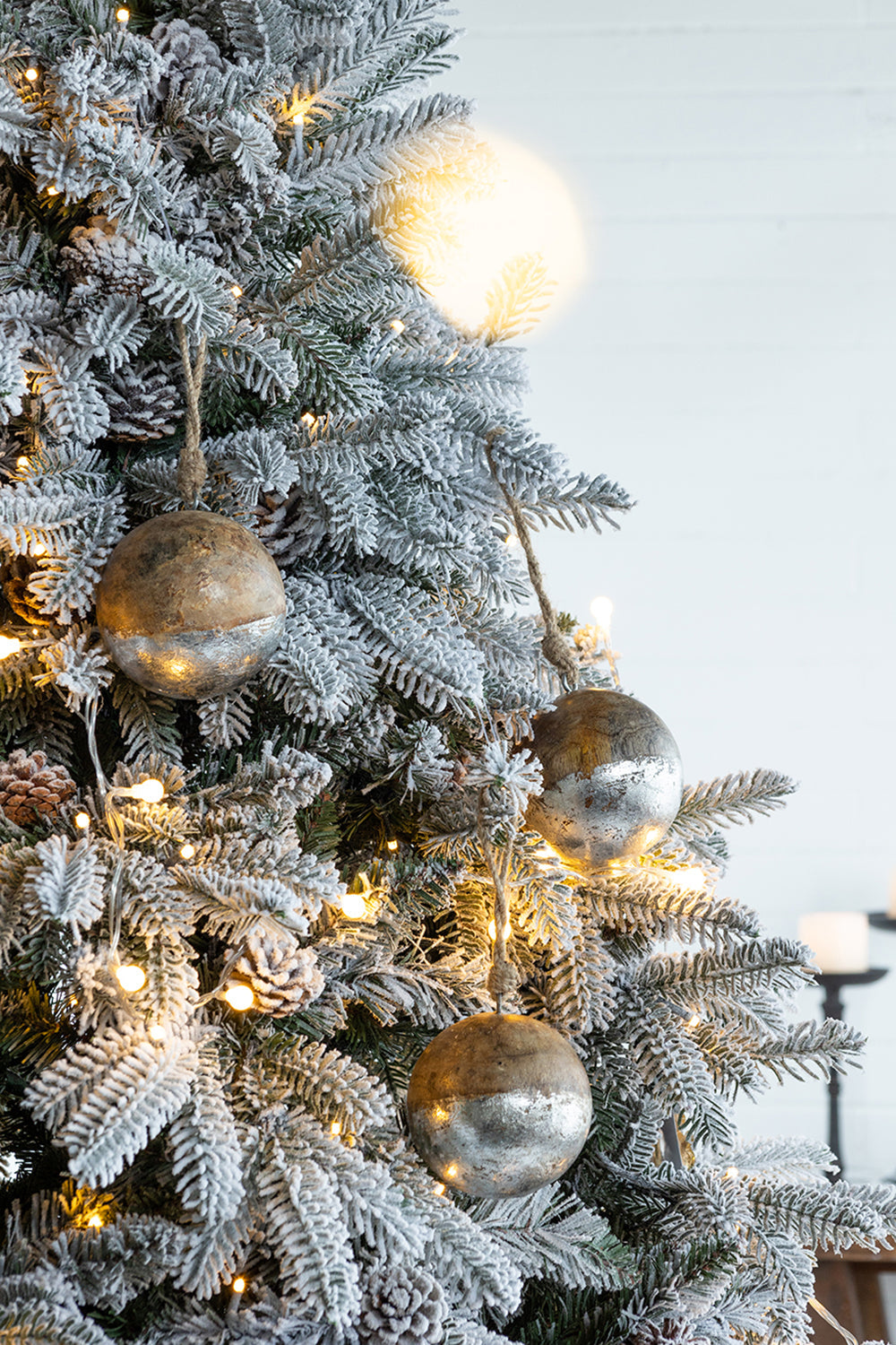 D4" Christmas Ball Ornaments - Set of 4