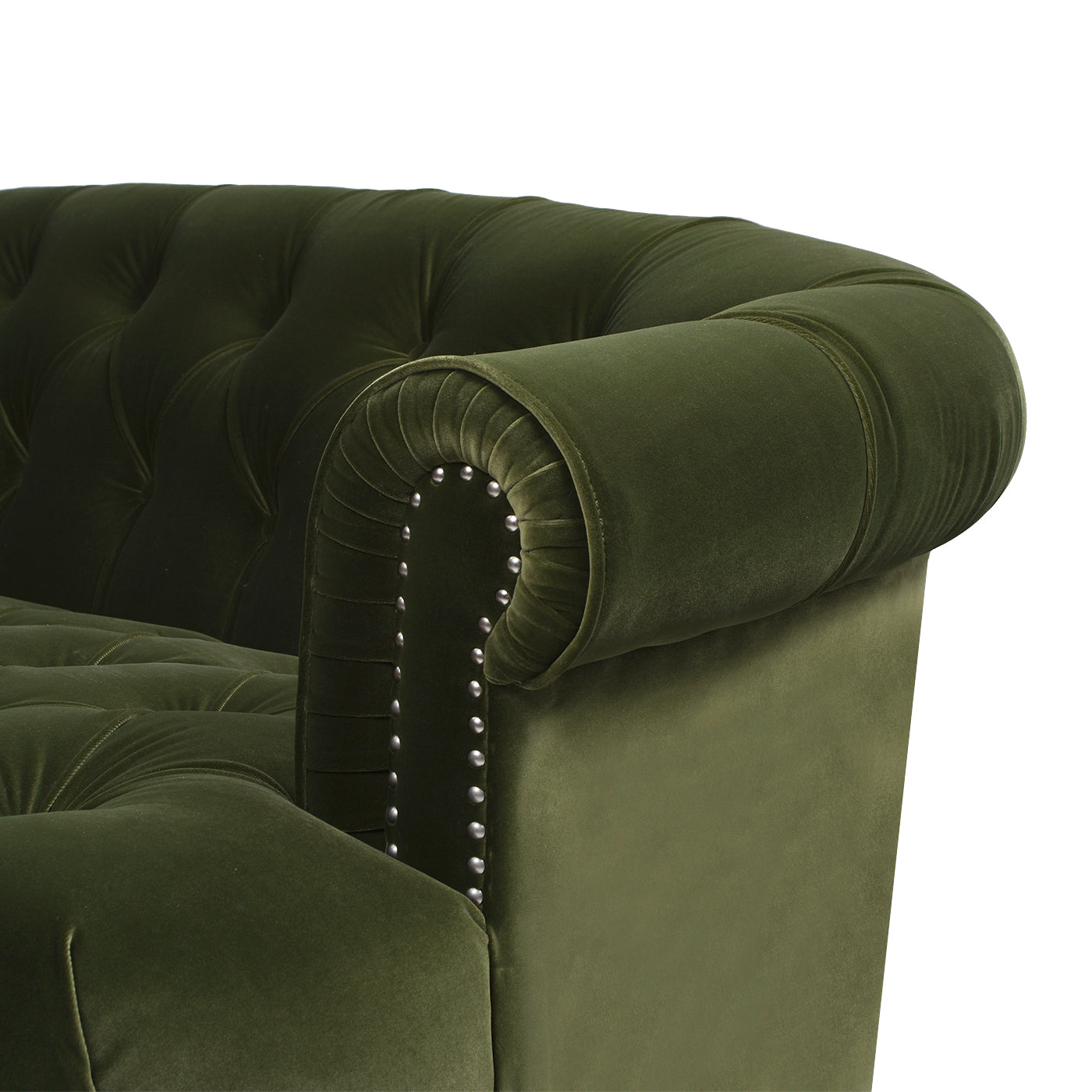 La Rosa Victorian Chesterfield Tufted Sofa - Olive