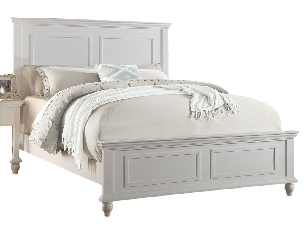 White Est King Size Bed and Nightstands Set