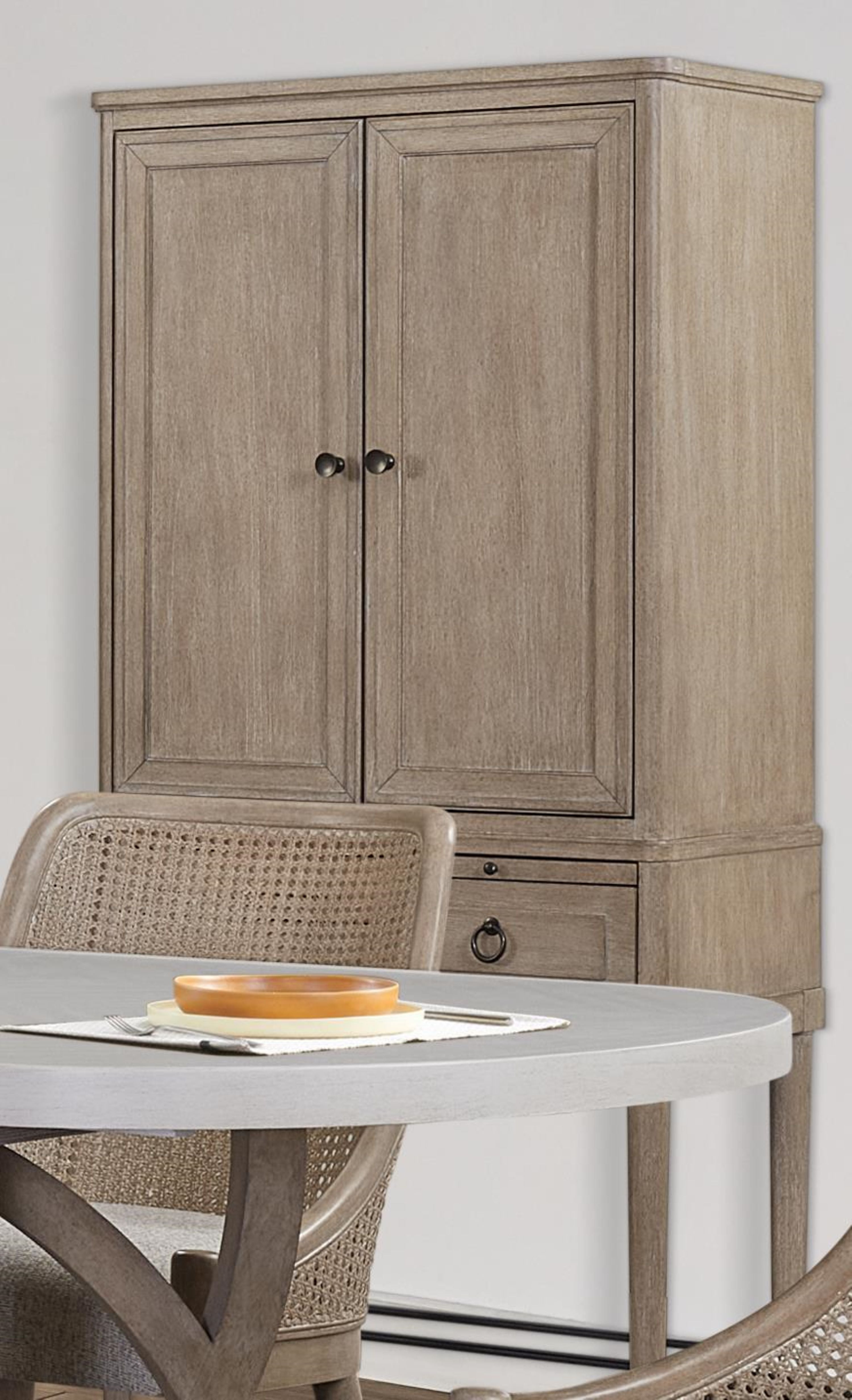 Bar Cabinet in