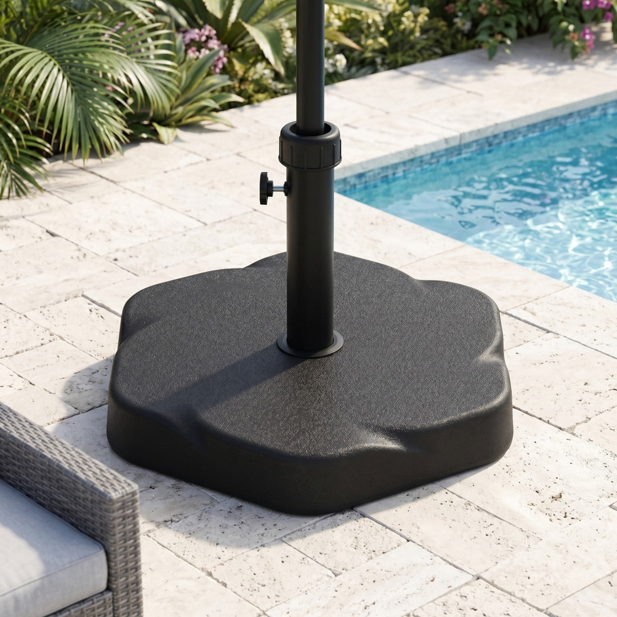 Hex Shape Outdoor 65-Pound Umbrella Base
