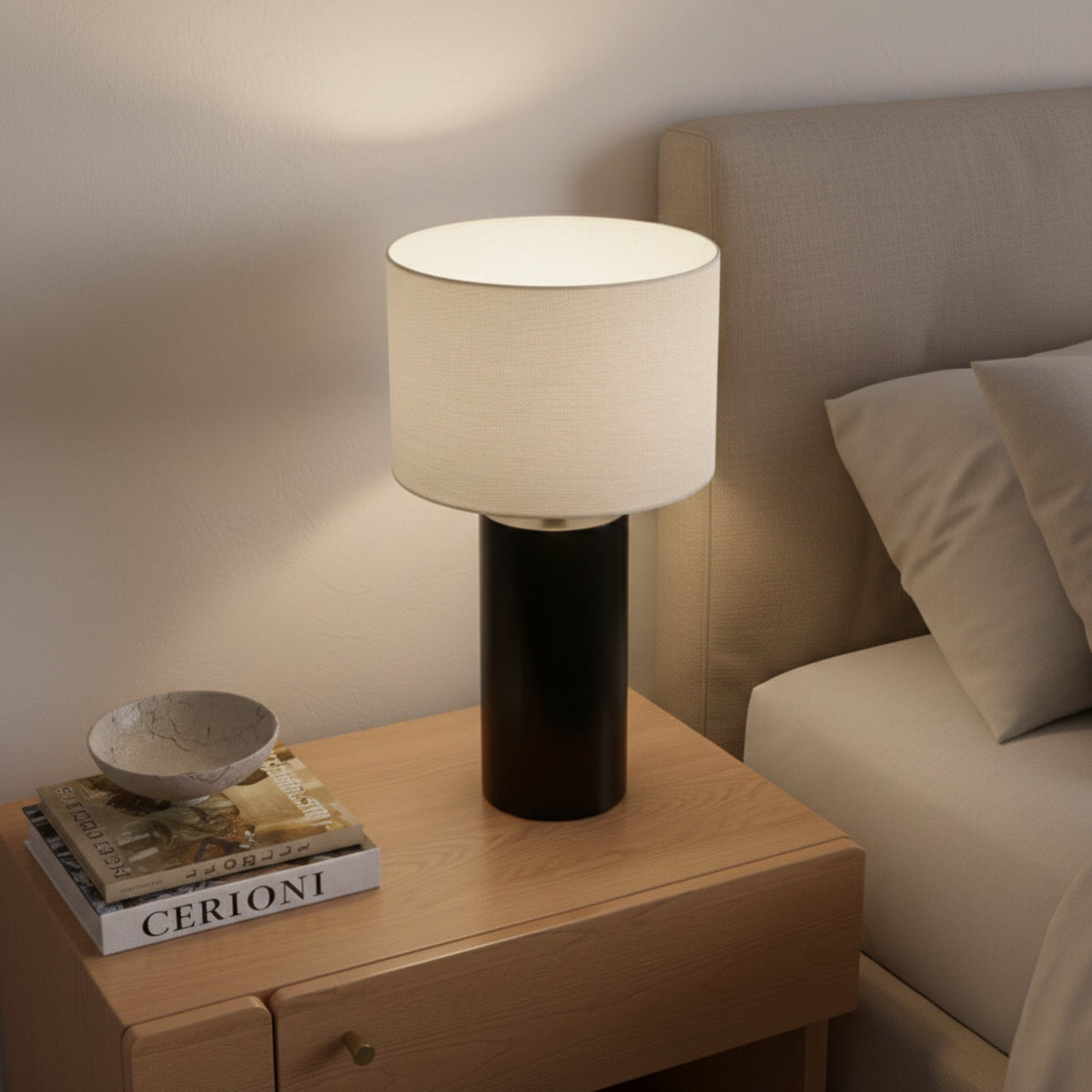 Aura Black Table Lamp