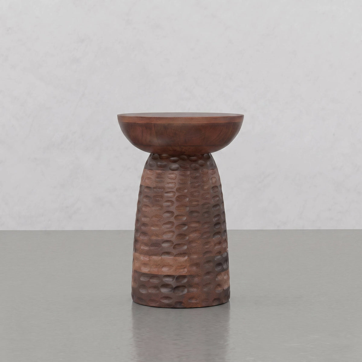Elmford 13W Round Pedestal Dimple Accent Table