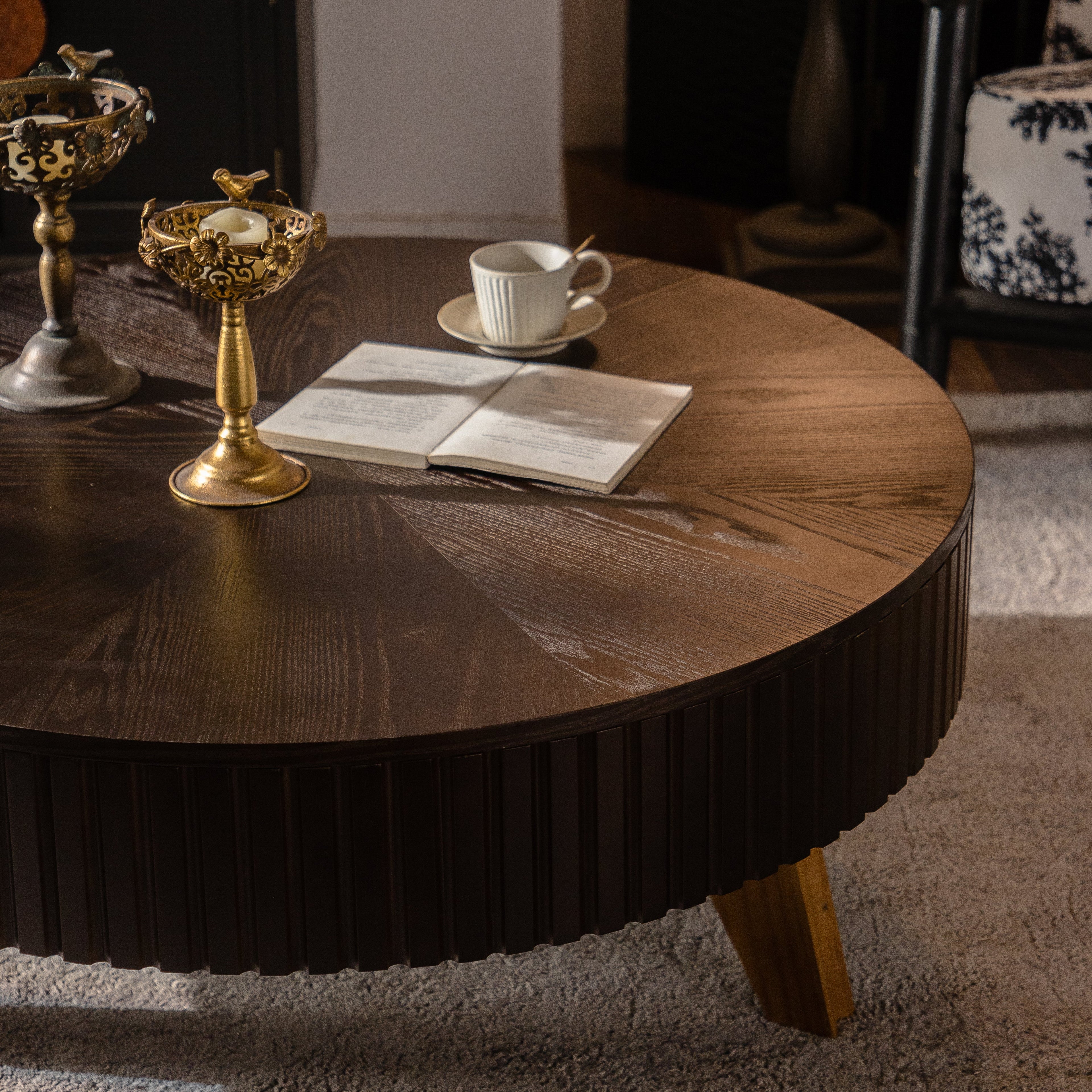 39.37" Retro Round Coffee Table with Storage Space