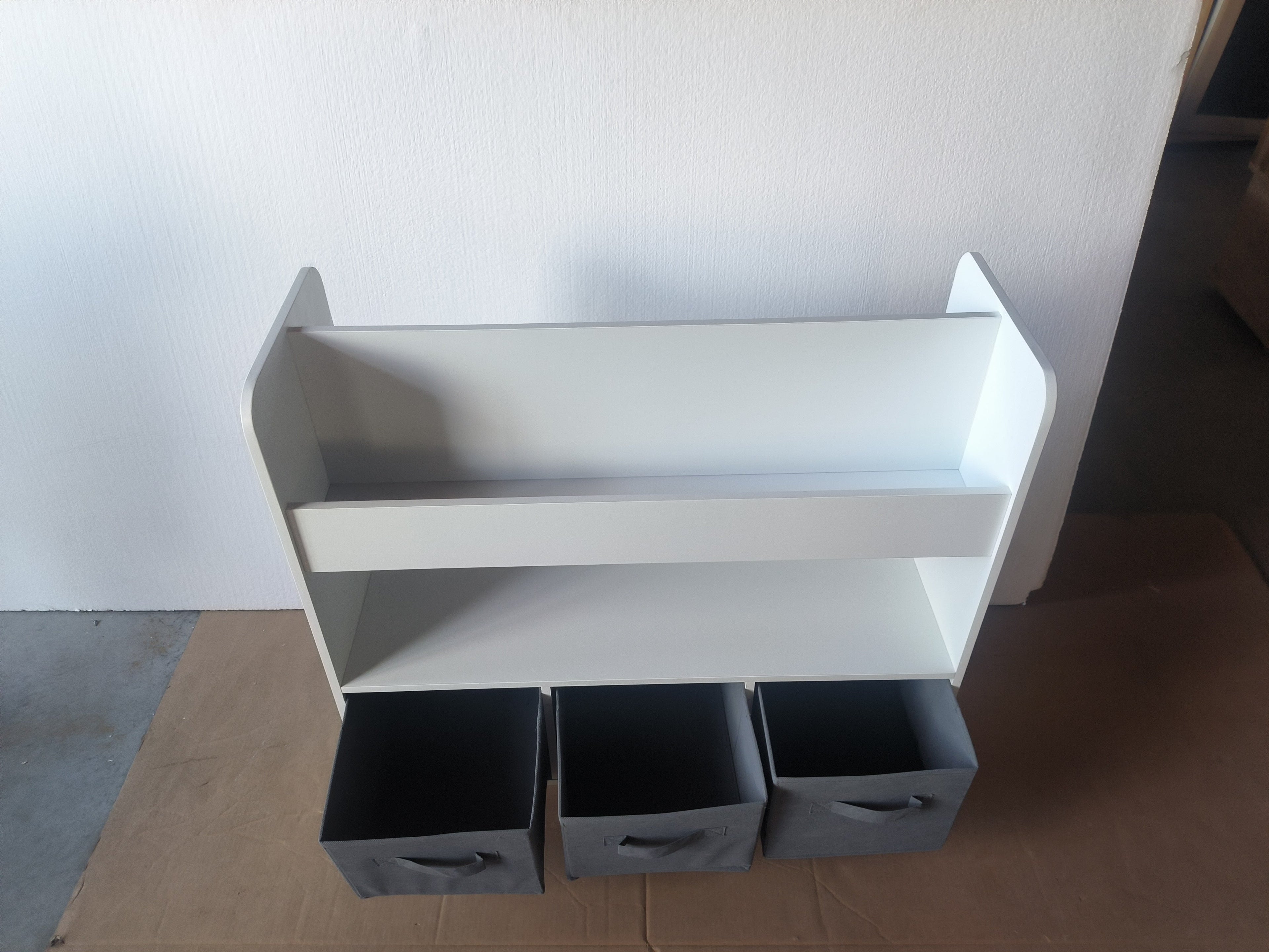 Kids Bookshelf with 3 Fabric Bins