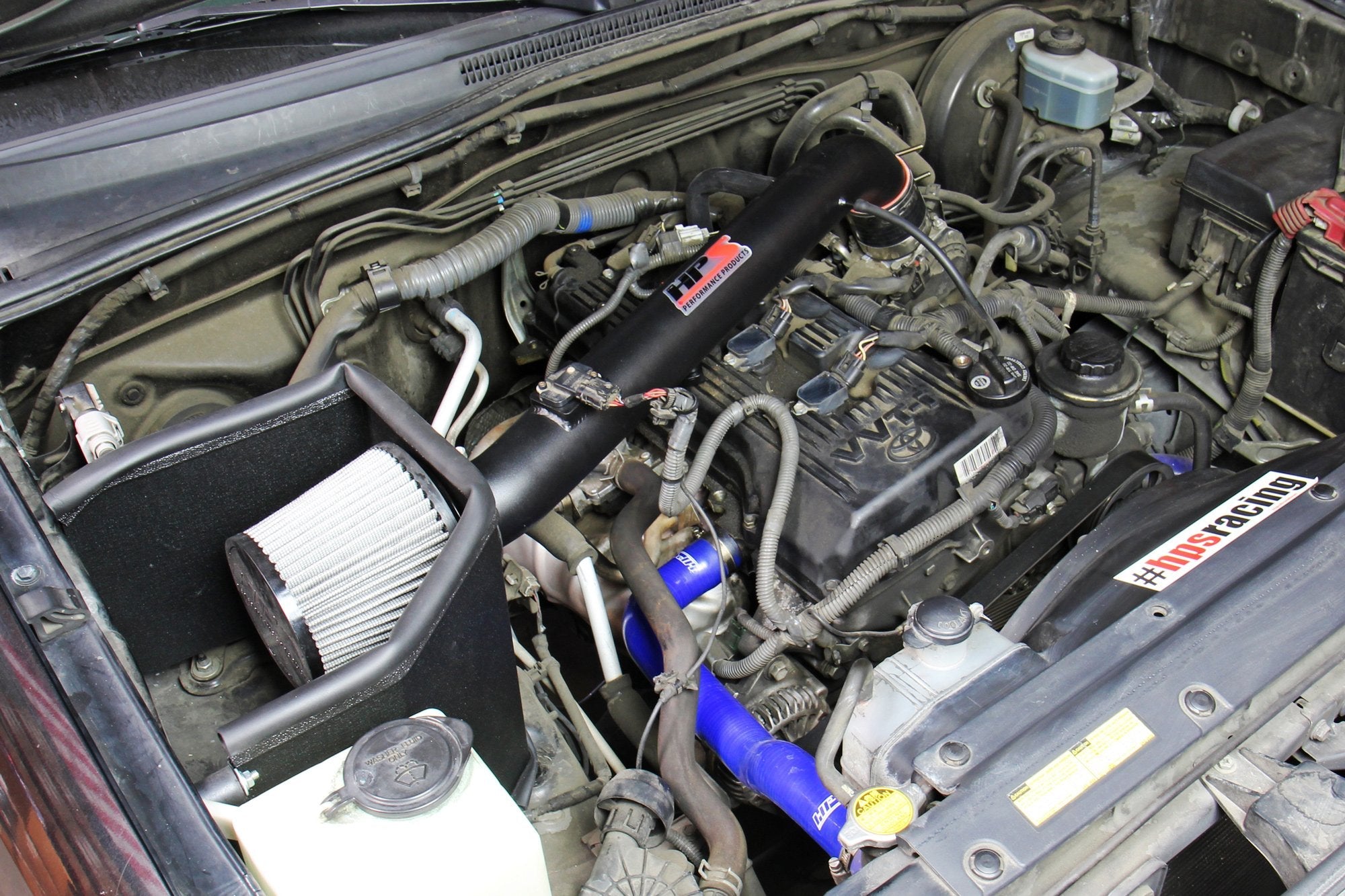 HPS Performance HPS Shortram Air Intake Kit 2005-2015 Toyota Tacoma Pickup 2.7L, Includes Heat Shield, 827-169