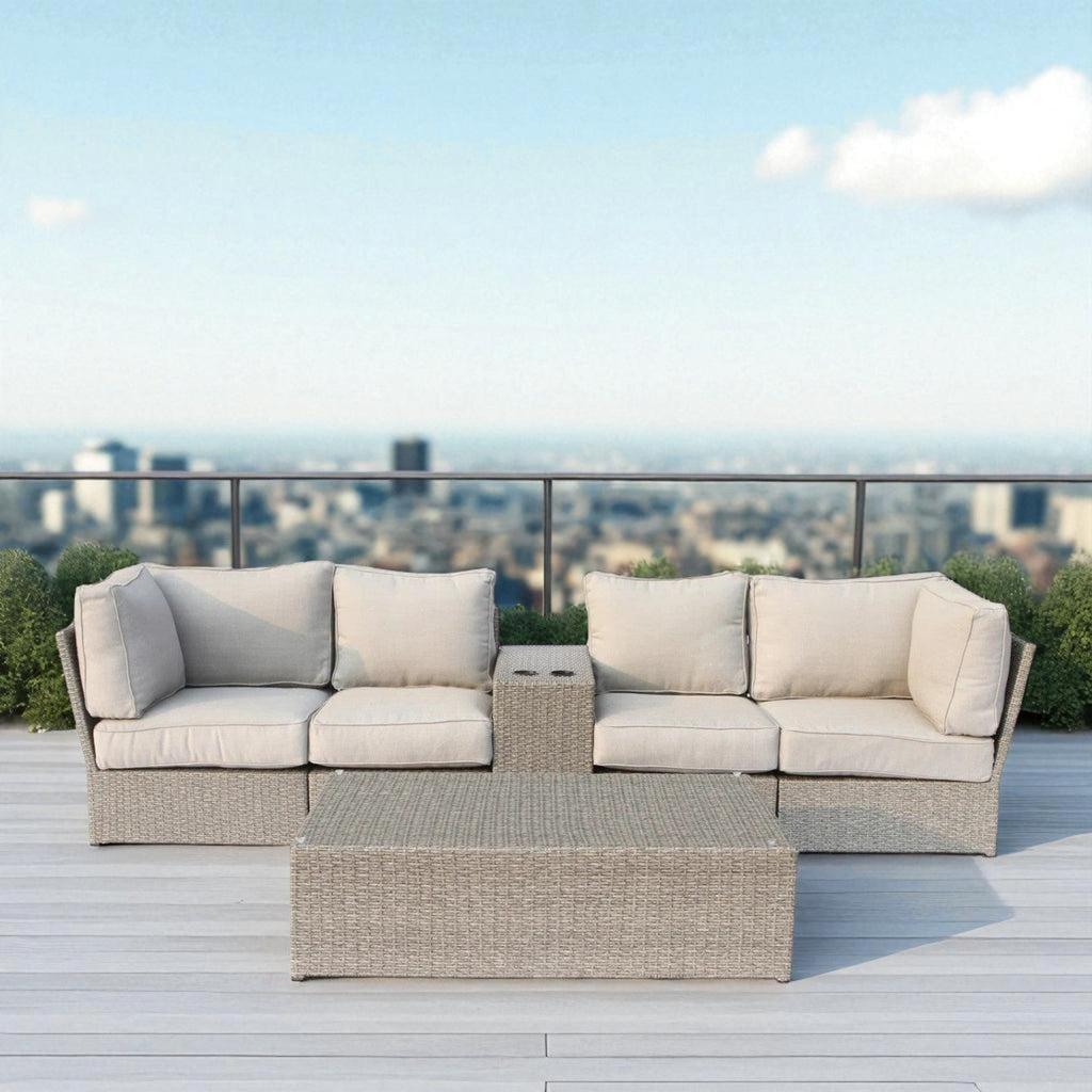 4-Seat Outdoor Wicker Conversation Set with Cushions