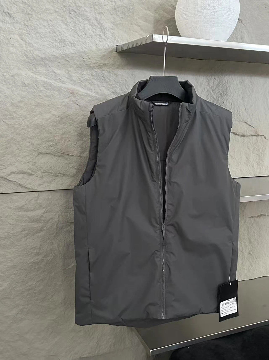 Unisex Lightweight Insulated Puffer Vest, Stand Collar Sleeveless Warm Gilet, Casual Simple Quilted Vest For Men Women Outdoor Commute Layering