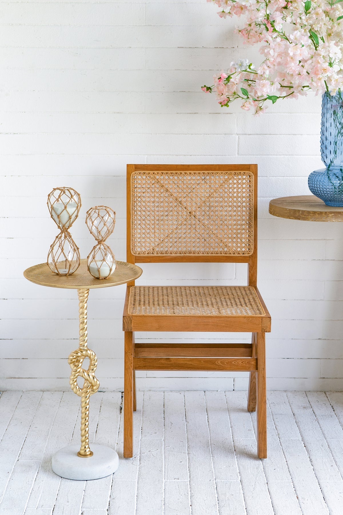 Elegant Round Side Table With Marble Base