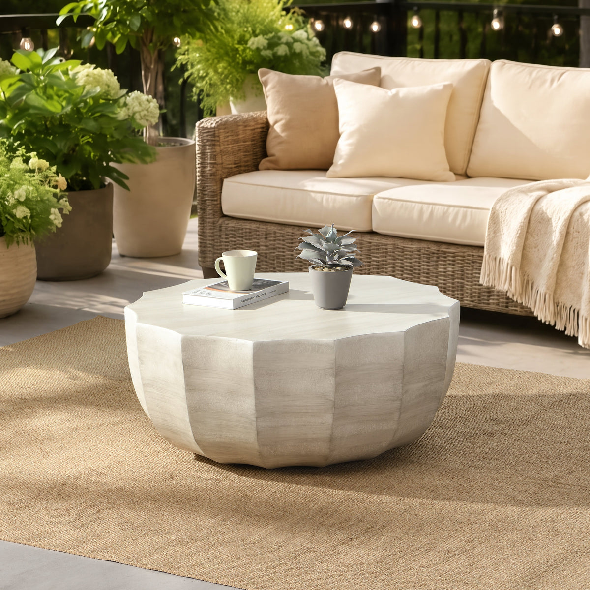 Modern Indoor and Outdoor Waterproof Coffee Table