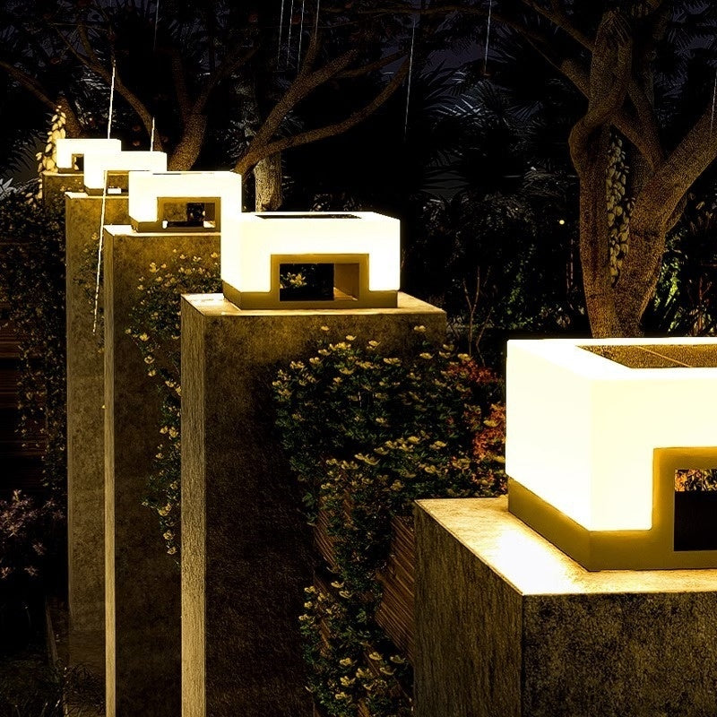 Modern Minimalist Outdoor Solar-powered Stainless Steel Waterproof Courtyard Lights