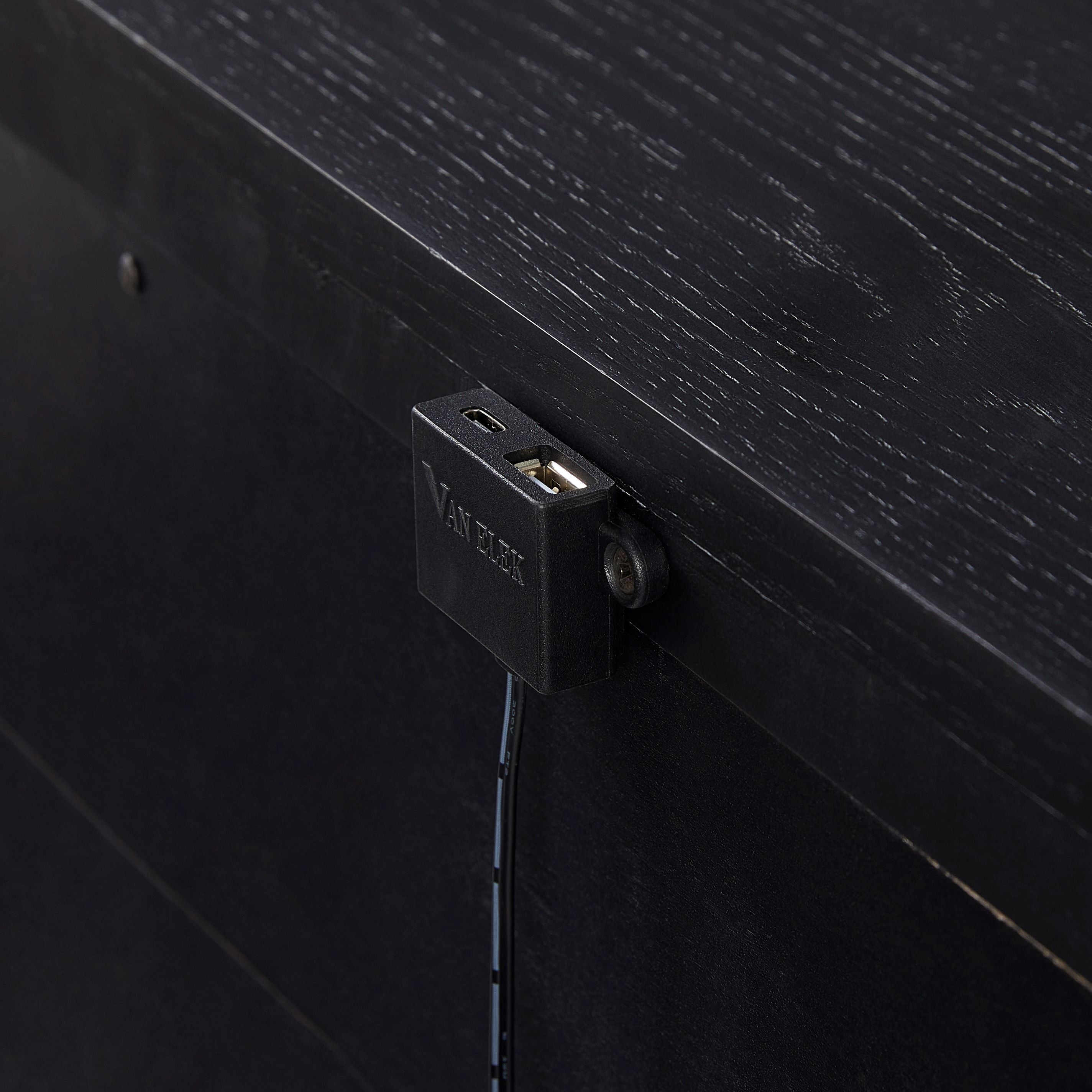 3 Drawer Nightstand With USB