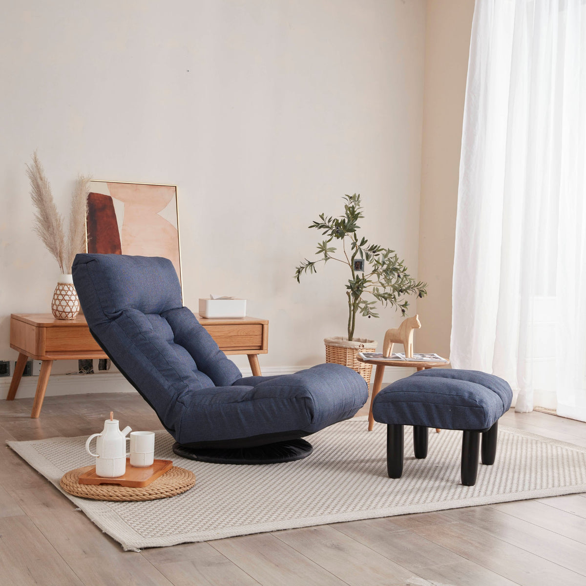 Japanese Floor Chair: Versatile Adjustable Relaxation