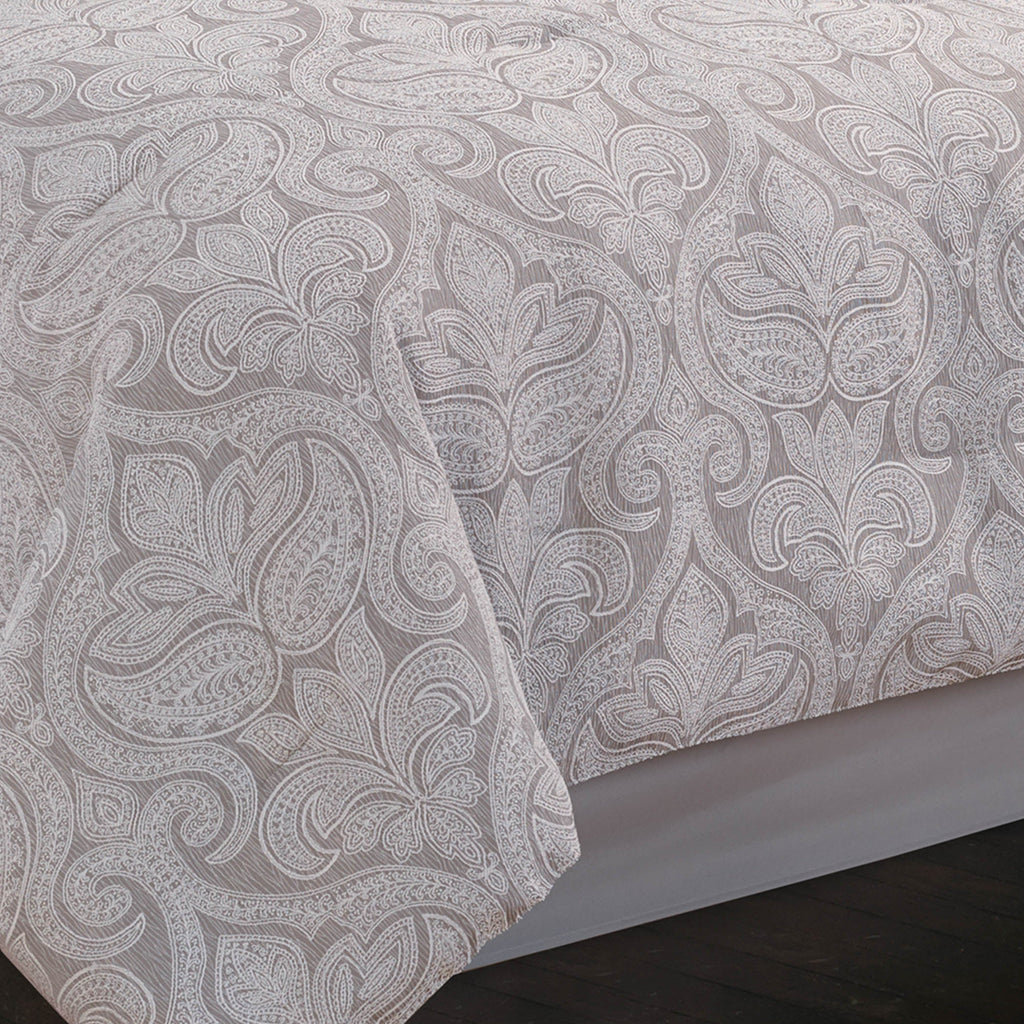 Winthrop 9 Pc Queen Comforter Set