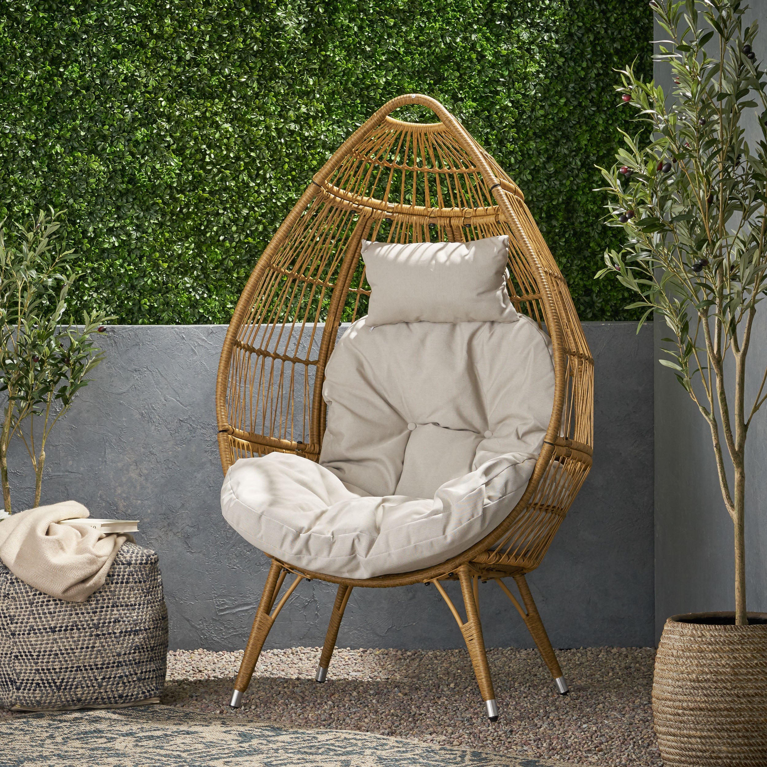 Serina Teardrop Chair