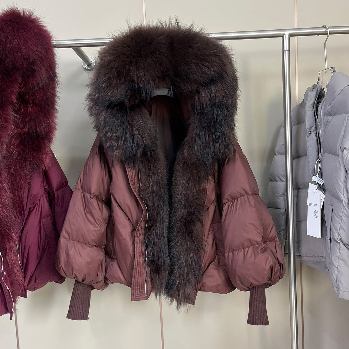 Womens Short Fashionable Thick Warm Fur Coat