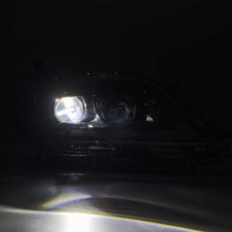 AlphaRex 11-21 Toyota Sienna PRO-Series Proj Headlights Plank Style Alpha Black w/Seq Signal/DRL 880763 *Discontinued