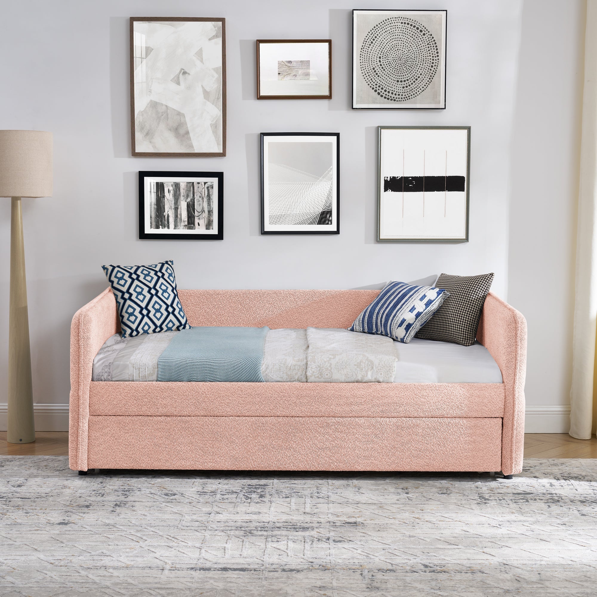Upholstered Tufted Daybed with Twin Size Pop-up Trundle