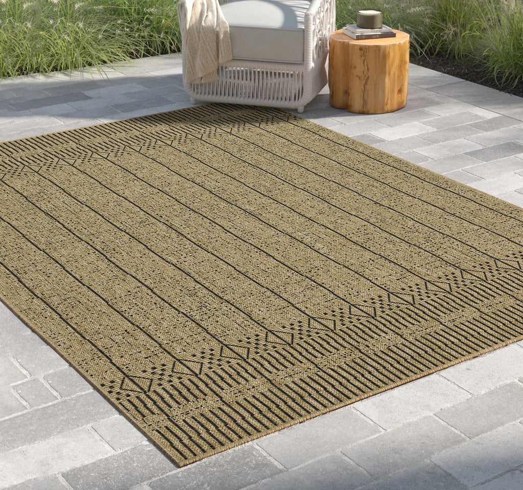 Earth GC_NTL1008 Jute/Black Indoor/Outdoor Area Rug