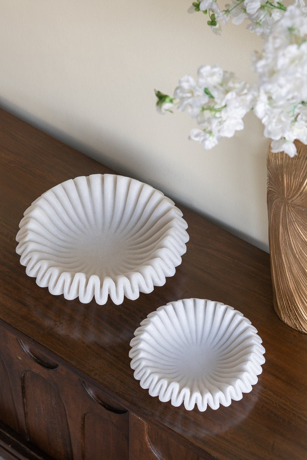 D9.5x2.5" Wavy Round Bowl