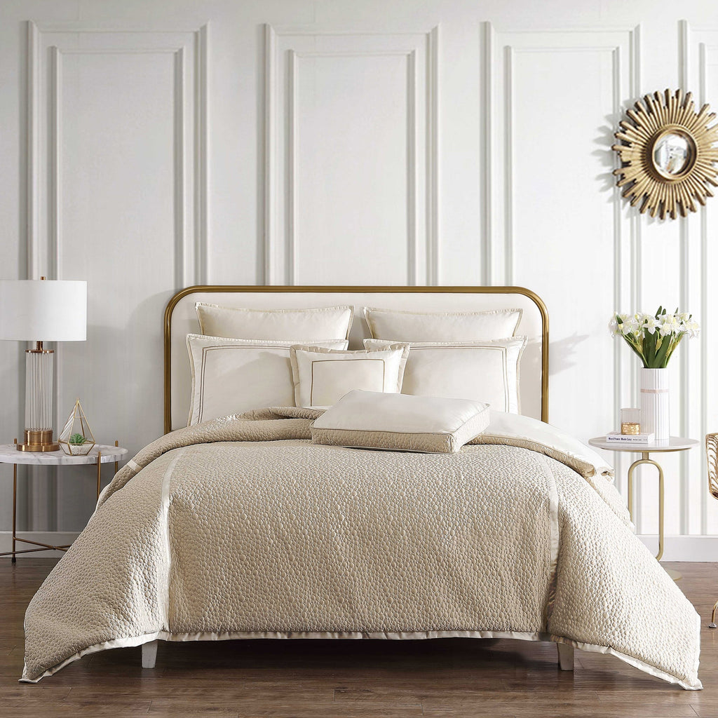 Rings 7 PC Queen Reversible Comforter Set