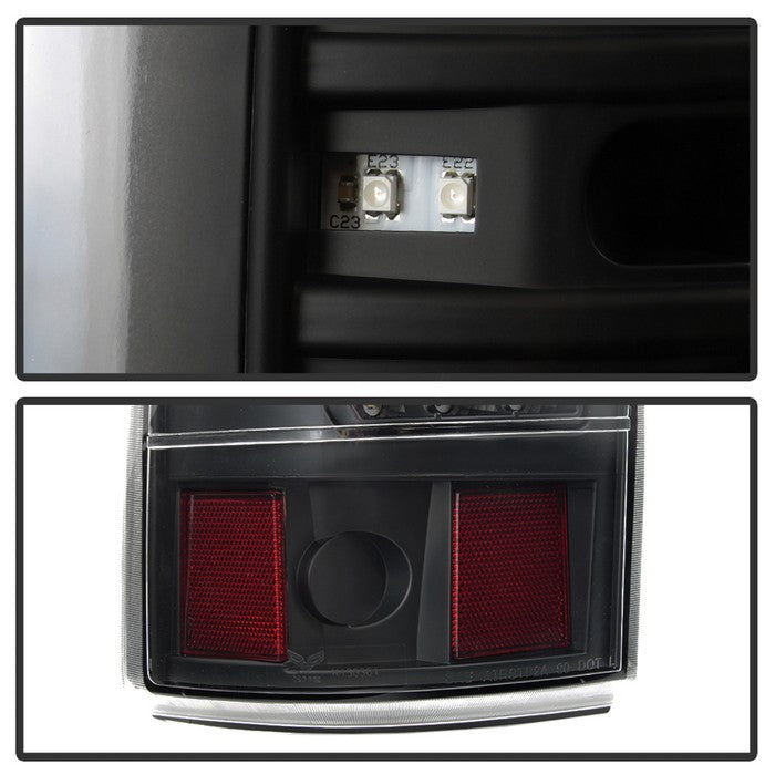 SPYDER xTune 99-02 Chevy Silverado 1500/2500 (w/o Stepside) LED Tail Lights - Blk (ALT-JH-CSIL99-LED-BK) 9037597
