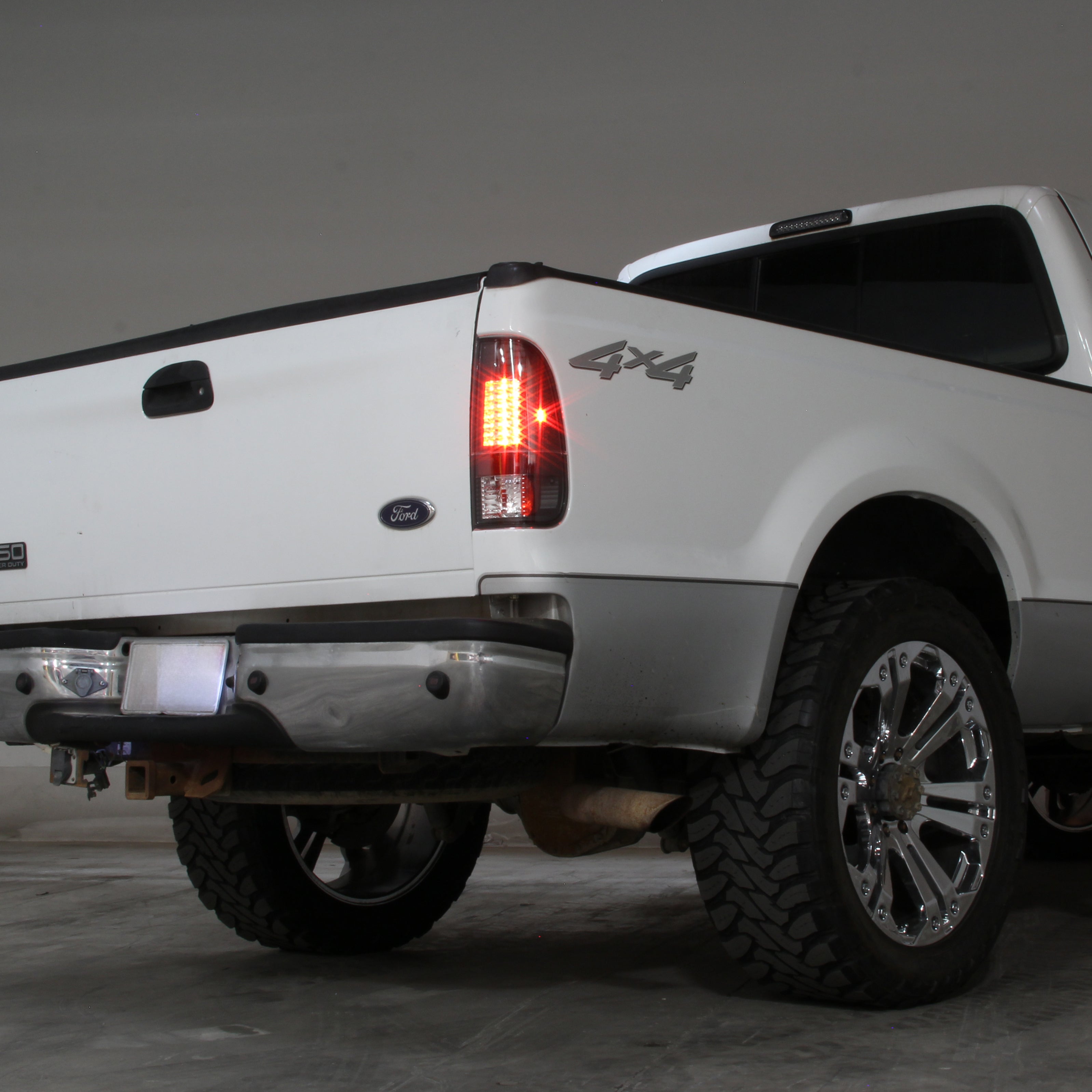 Spyder Ford F150 side 97-03/F250/350/450 Super Duty 99-07 LED Tail Lights Blk ALT-YD-FF15097-LED-BK 5003461