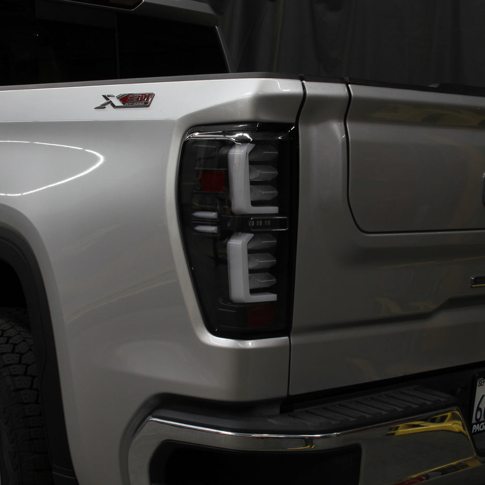 Spyder GMC Sierra 19-20 LED Model Only LED Tail Lights - Black ALT-YD-GS19LED-LED-BK 5000309
