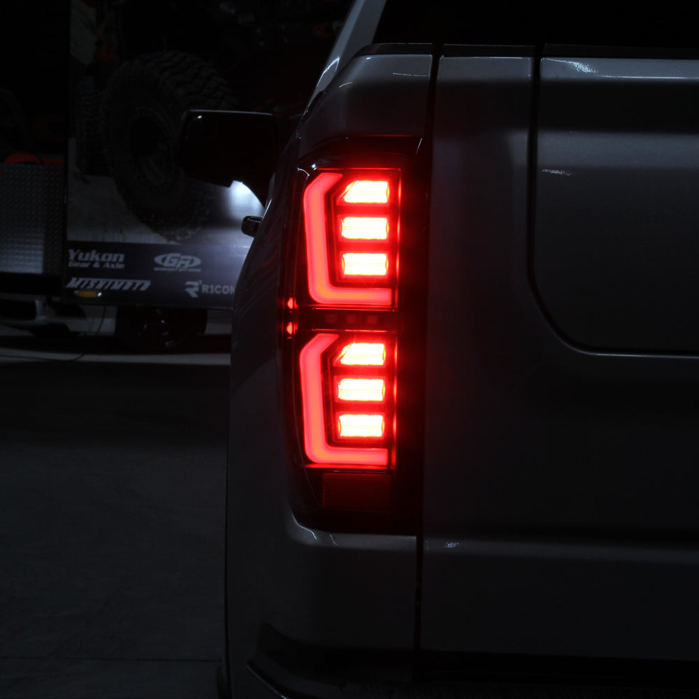 Spyder GMC Sierra 19-20 Incandescent Bulb Model Only LED Tail Lights-Black Smoke ALT-YD-GS19-LED-BSM 5000293